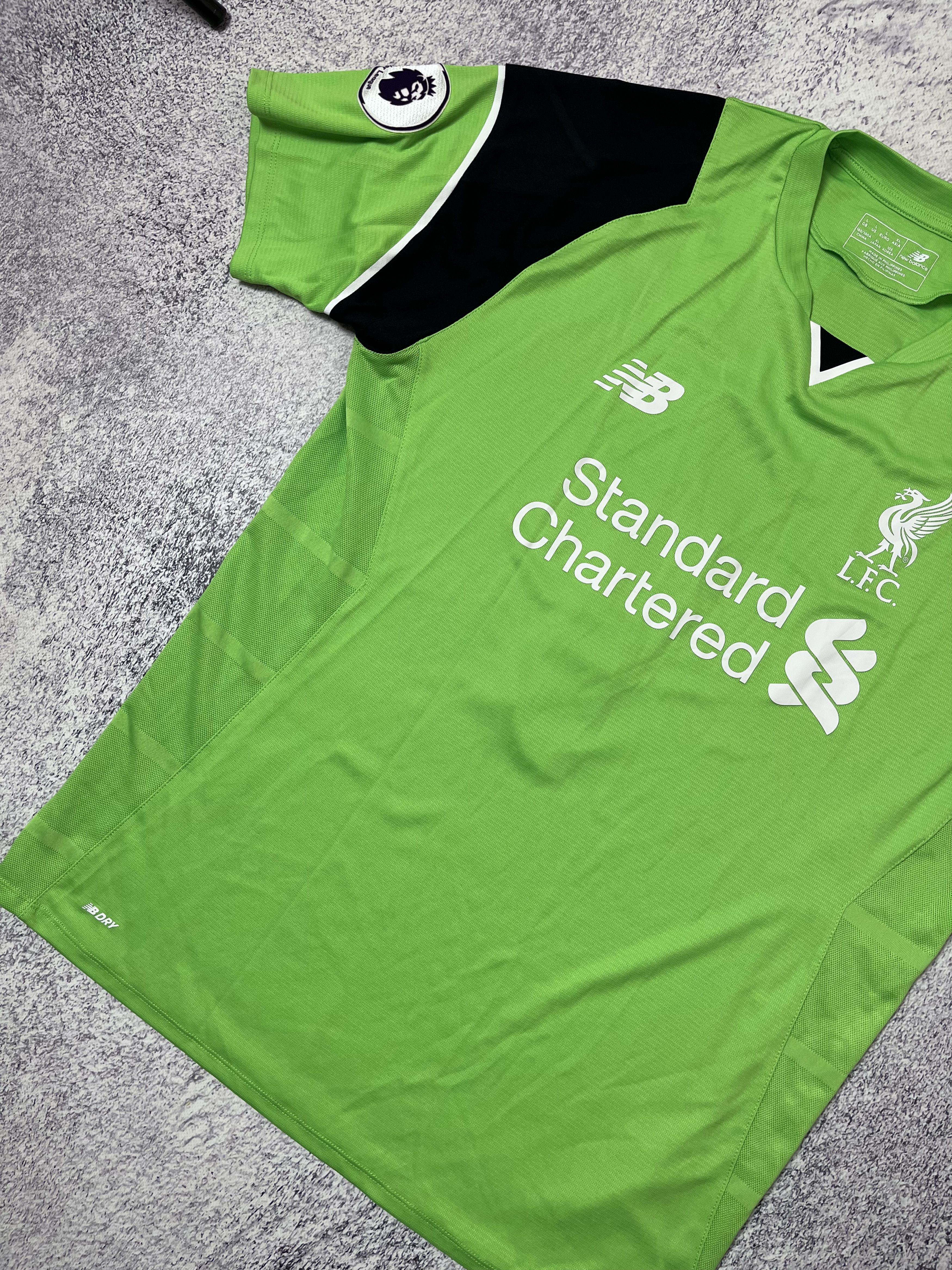 Other Mens jersey FC Liverpool New Balance size L Jennings #1 Size US L / EU 52-54 / 3 - 7 Thumbnail