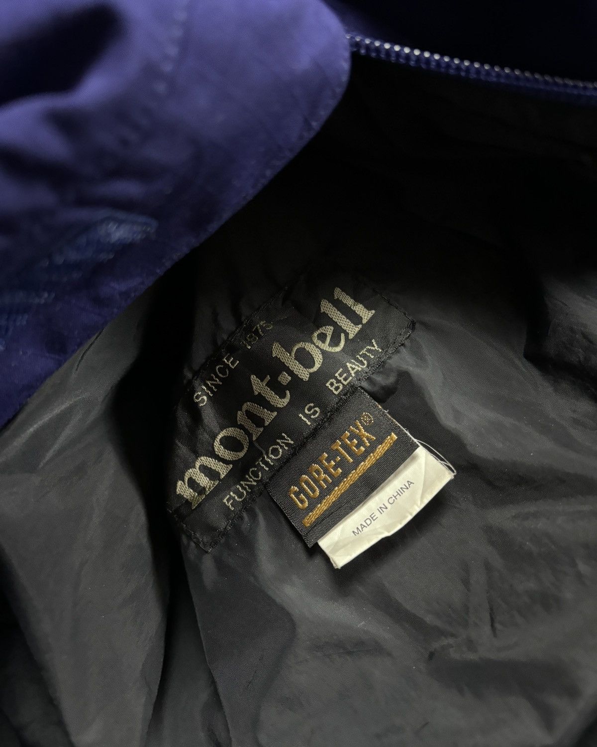 Montbell Vintage Montbell Goretex Oval Logo Anorak Jacket Size US L / EU 52-54 / 3 - 10 Thumbnail