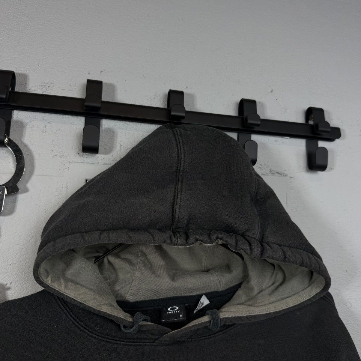 Oakley Vintage Hoodie Oakley Skateboarding Size US S / EU 44-46 / 1 - 5 Thumbnail