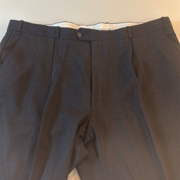 Oscar De La Renta Oscar de la Renta suit - jacket 48R pants 44/29 Size 48R - 12 Thumbnail