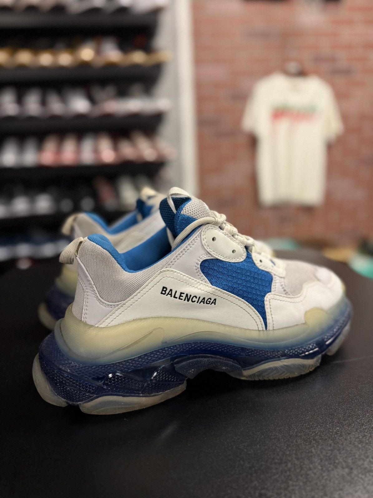 Balenciaga Balenciaga Triple S Sneakers Size 42EU/9US Clean Condition 🧼 Size US 9 / EU 42 - 3 Thumbnail