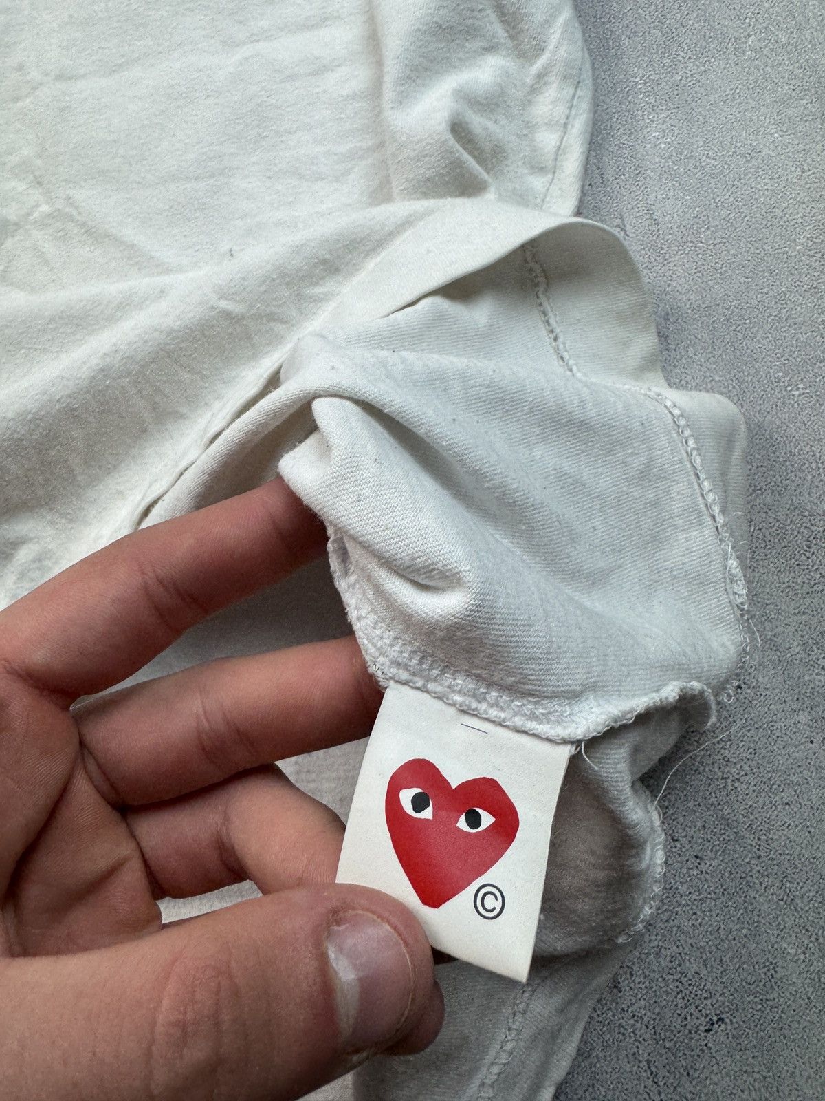 Comme des Garcons PLAY Comme Des Garçons Play Tshirt Size US XL / EU 56 / 4 - 6 Thumbnail