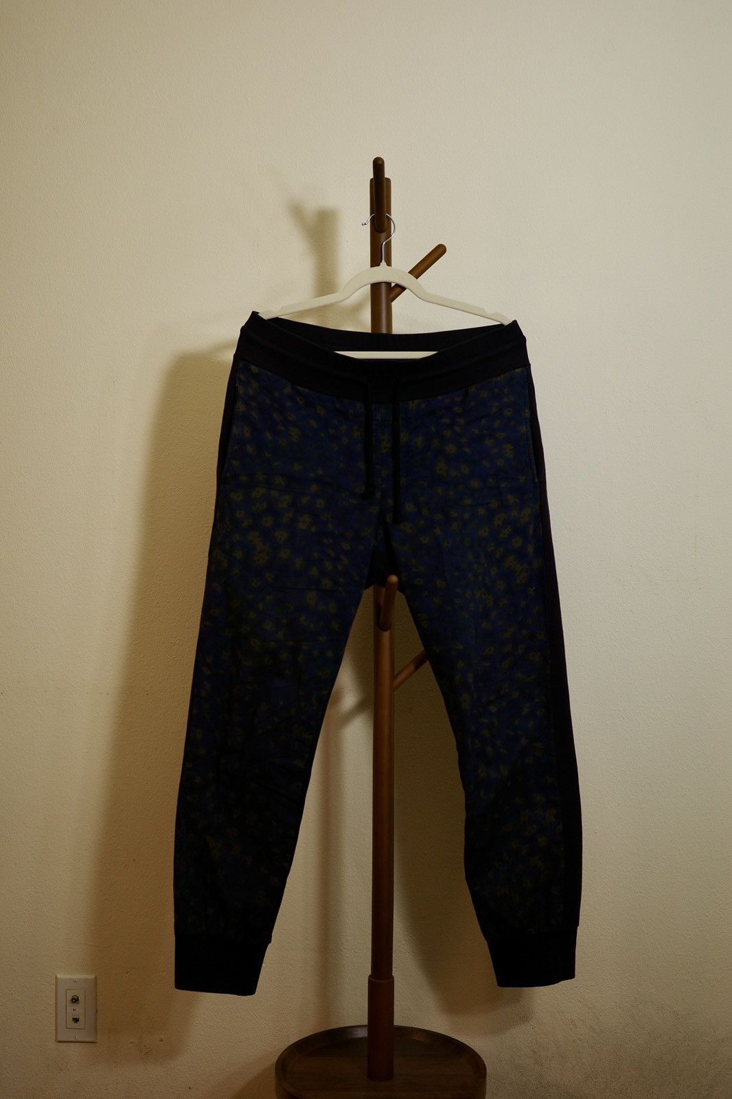 Dries Van Noten Black & Multicolour Quilted Printed Trouser Size US 32 / EU 48 - 1 Thumbnail