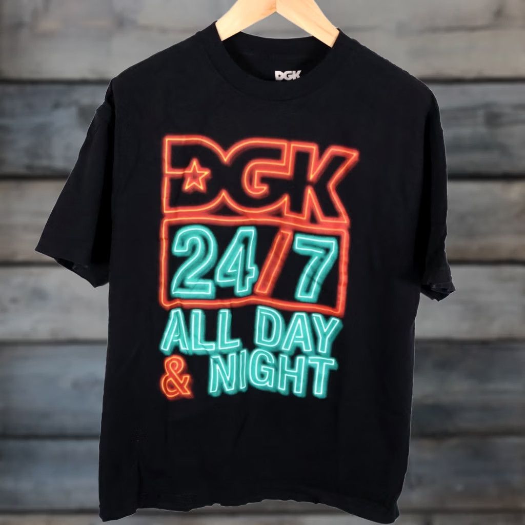 DGK DGK T-Shirt Neon Sign 24/7 All Day & Night Black Short Sleeve Logo Crew Neck Mens XL Size US XL / EU 56 / 4 - 1 Thumbnail