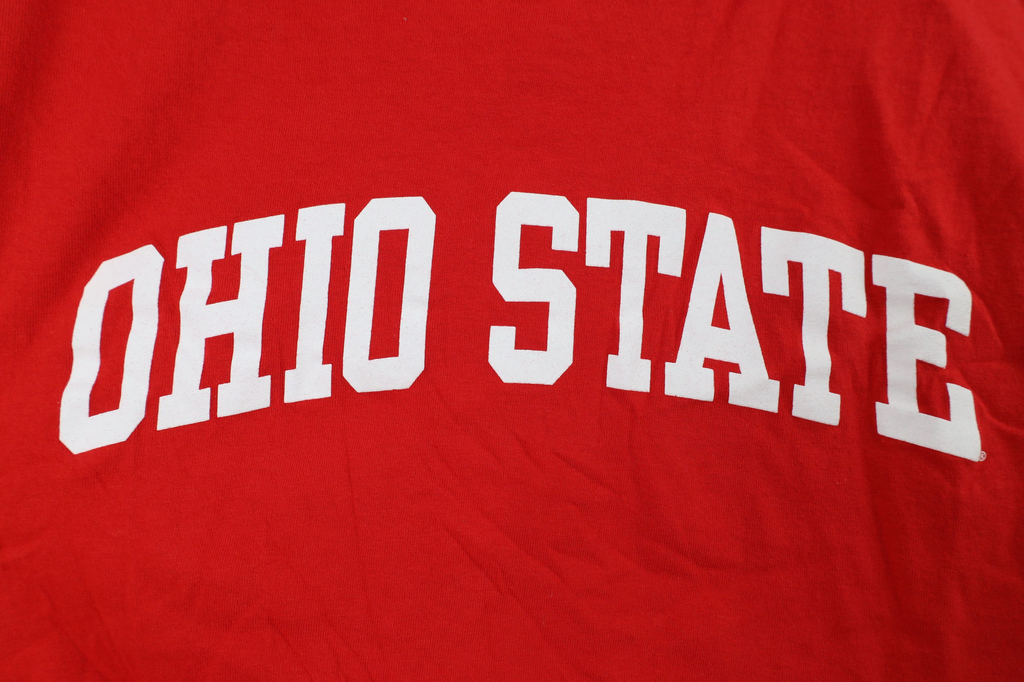 Vintage Vintage 90s Block Letter Ohio State University T-Shirt Red Size US L / EU 52-54 / 3 - 4 Thumbnail