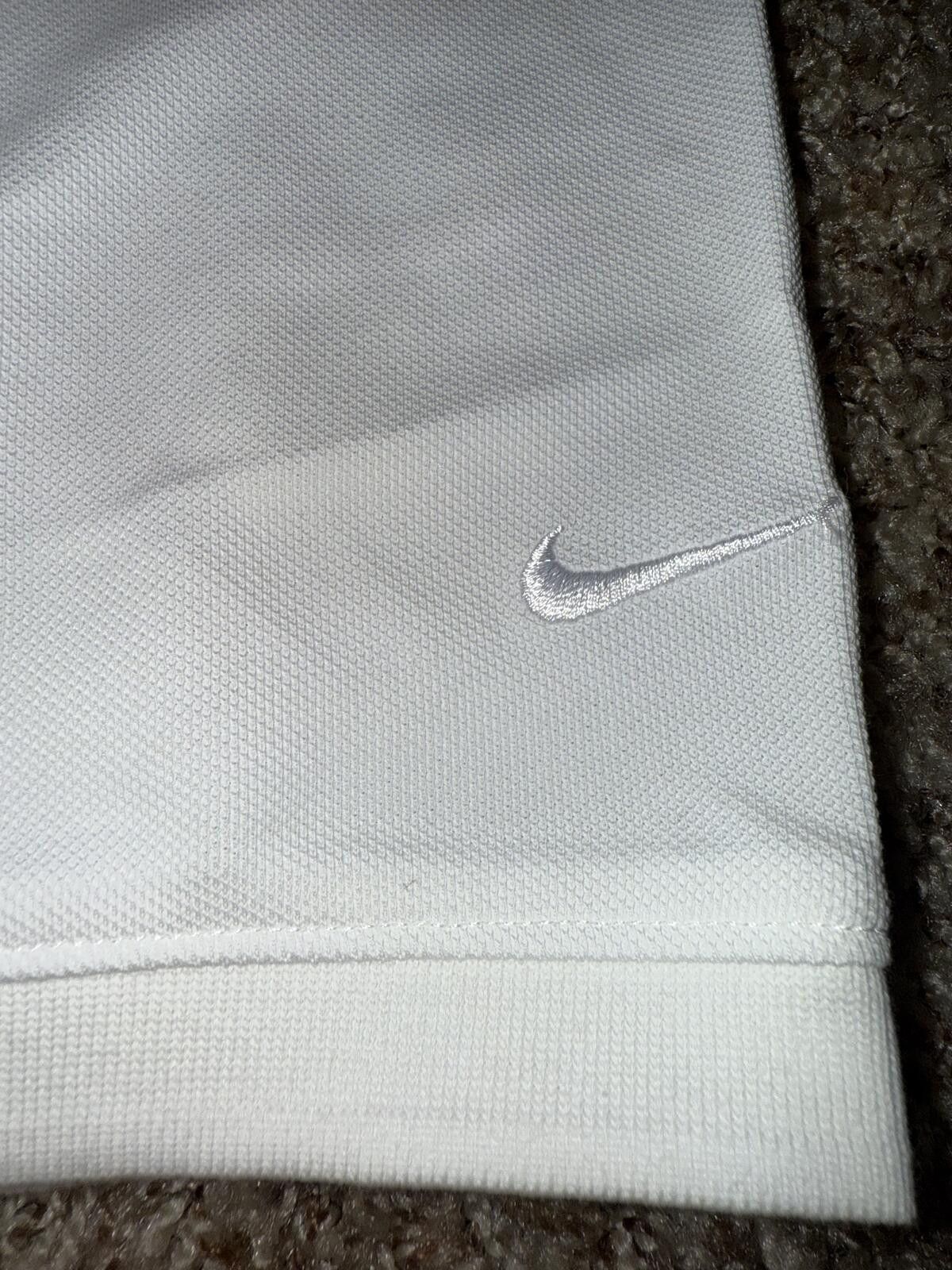 Nike Nike Men’s Standard Fit Golf White Polo Size US M / EU 48-50 / 2 - 4 Thumbnail