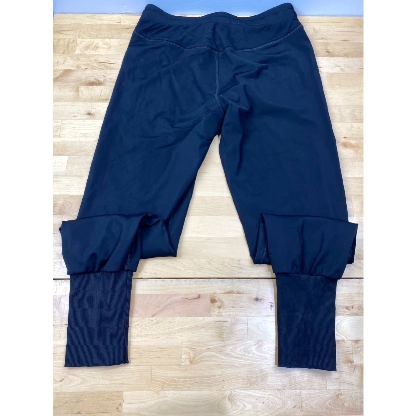Vintage **Graced By Grit Women's Black Joggers Small Activewear** User: Graced By Grit Women's Black Small Joggers Activewear Size 28" / US 6 / IT 42 - 4 Thumbnail