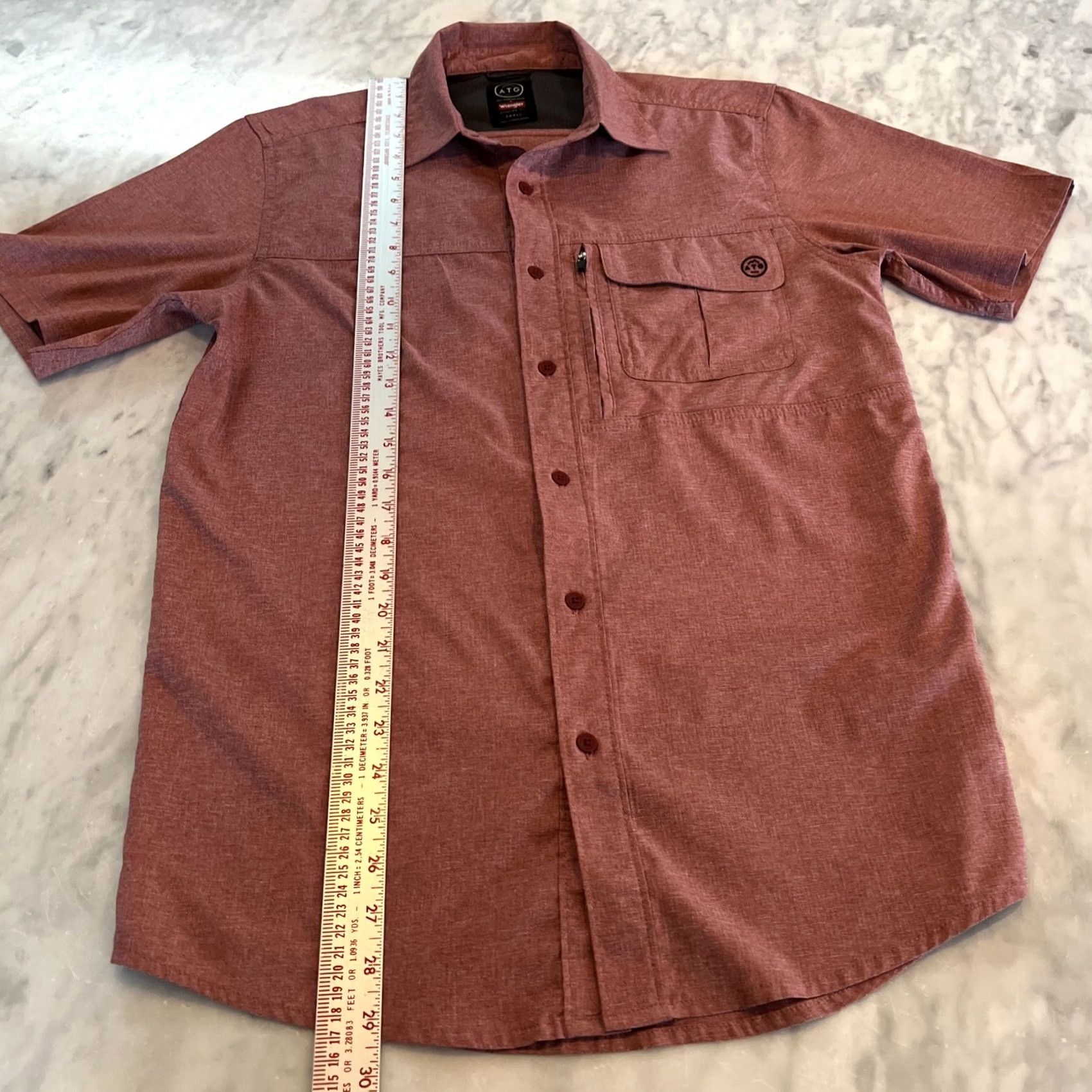Wrangler Wrangler ATG Shirt Men’s Small Short Sleeve Button-Up Lightweight Outdoor Red Size US S / EU 44-46 / 1 - 6 Thumbnail