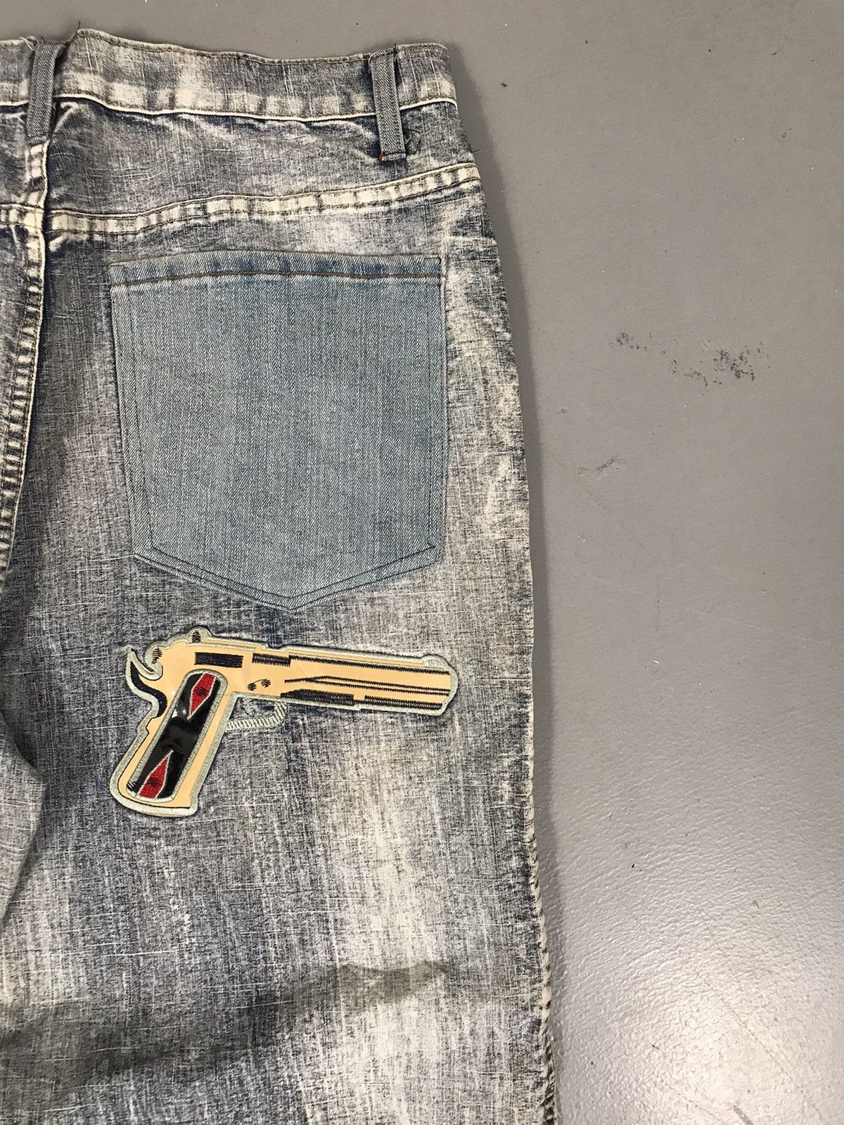 Vintage Vintage Y2K 50 cent Guns crazy embroidered baggy fit denim Size US 35 - 10 Thumbnail