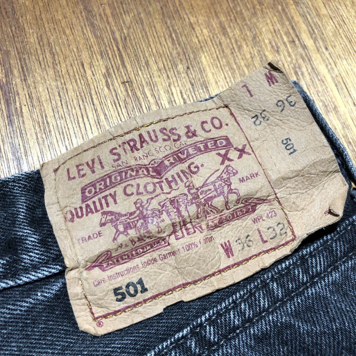 Levi's Vintage Levis 501 Super Black 1995 Size US 36 / EU 52 - 17 Thumbnail