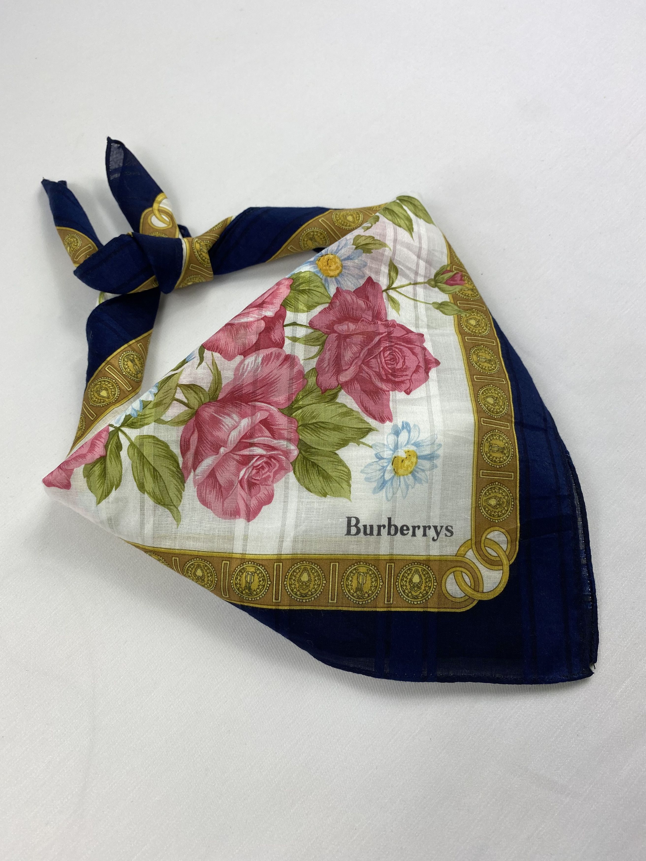 Burberry Burberry Handkerchief / Bandana / Neckerchief Size ONE SIZE - 1 Thumbnail