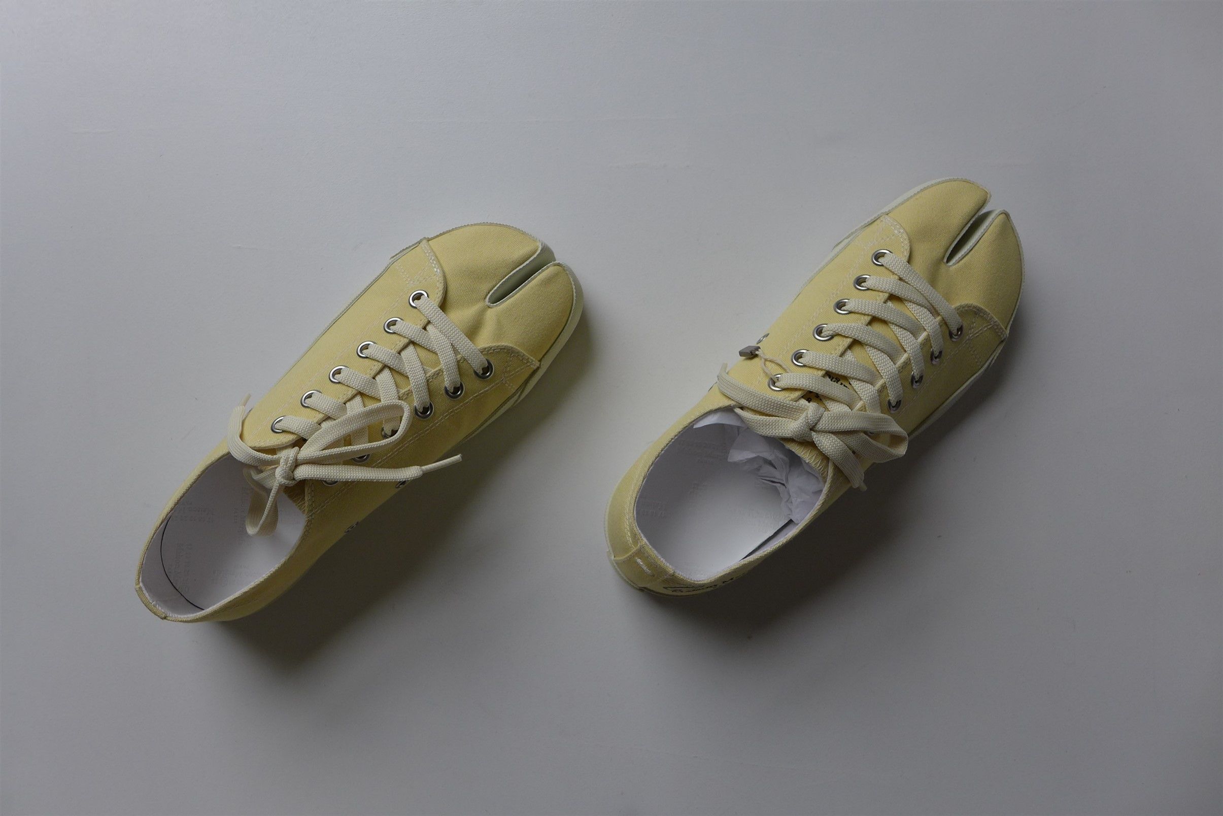 Maison Margiela Margiela Tabi Low Sneakers - Yellow Cotton Canvas Size US 8 / EU 41 - 6 Thumbnail