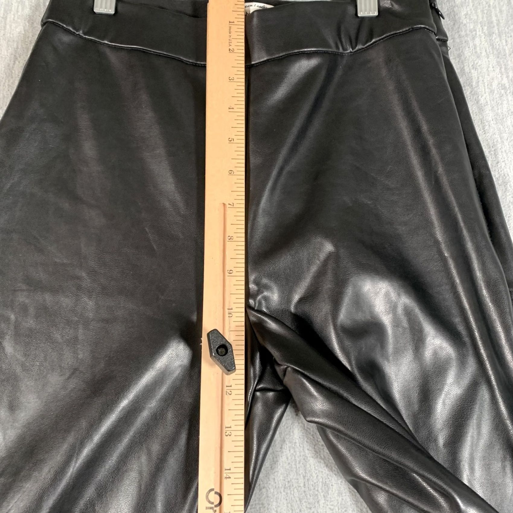 Abercrombie & Fitch Abercrombie & Fitch Pants Womens Small Black High Rise Vegan Leather Leggings Size 28" / US 6 / IT 42 - 7 Thumbnail