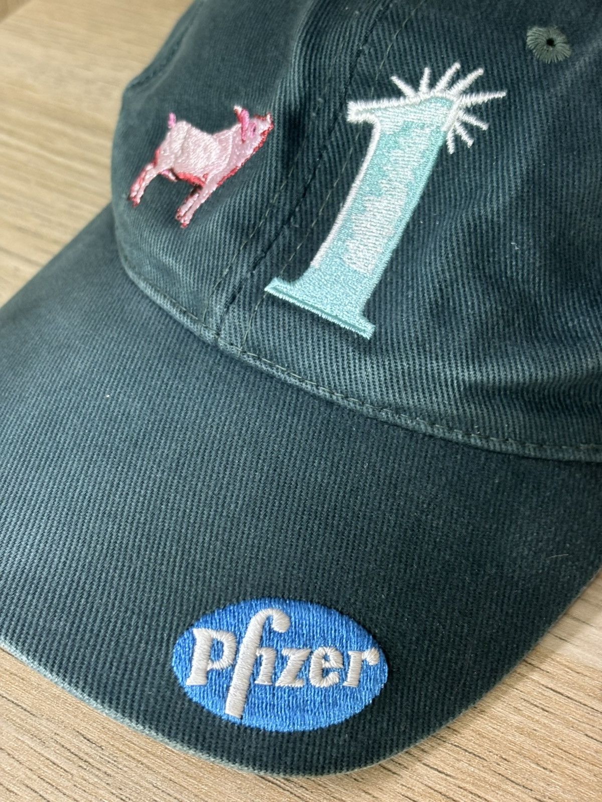 Vintage pfizer viagra pig vintage cap Size ONE SIZE - 5 Thumbnail
