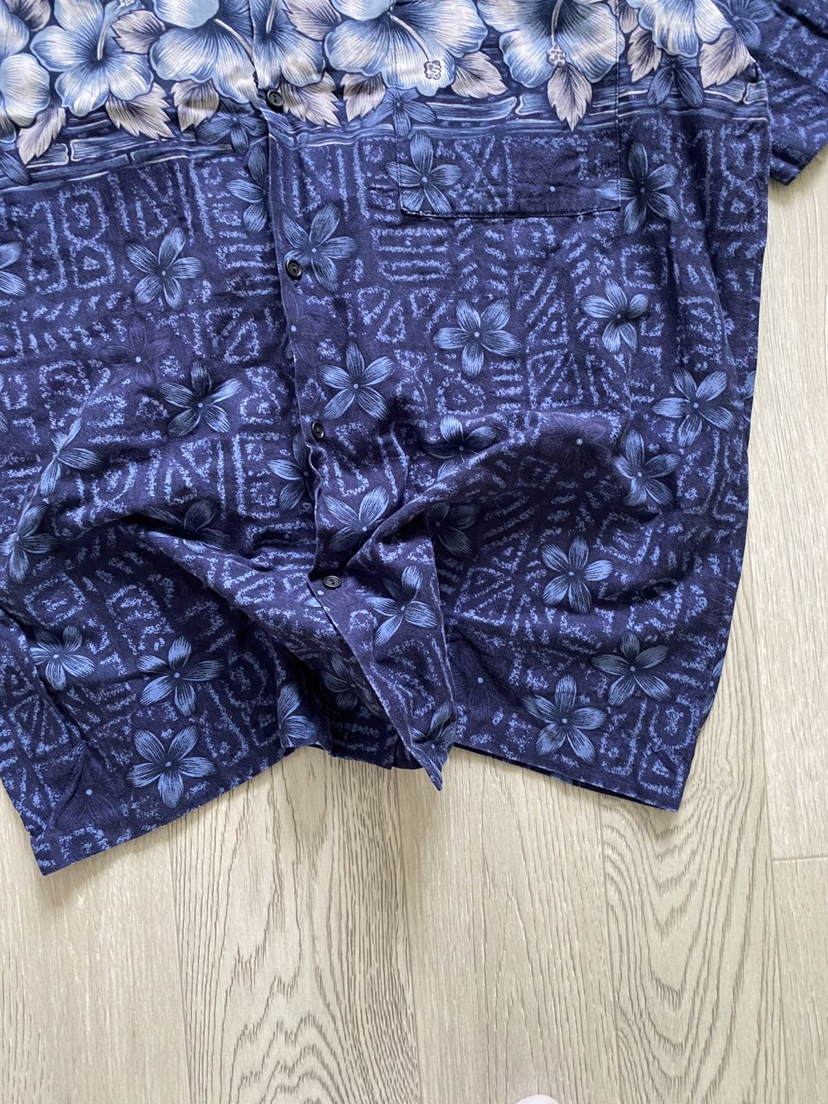 Other Japanese Hawaiian Shirt AOP Flower Print Cotton Made USA Y2k Size US L / EU 52-54 / 3 - 5 Thumbnail