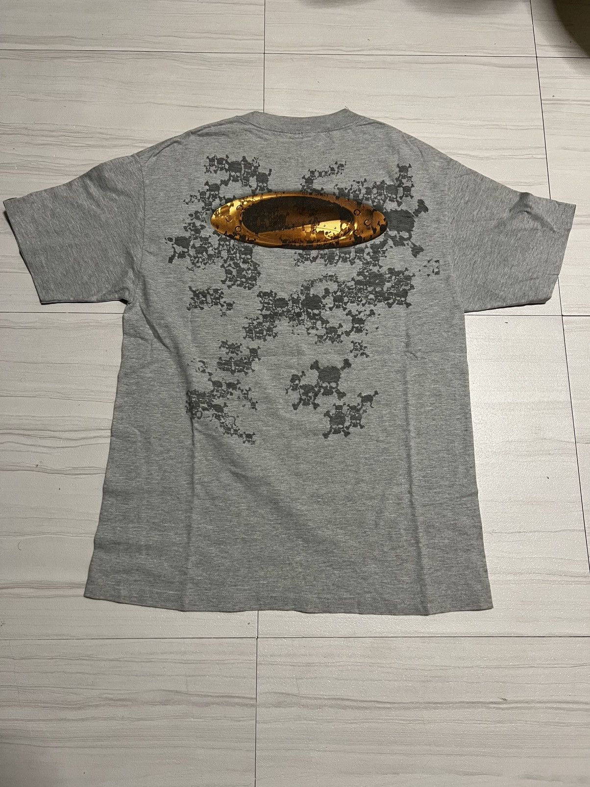 Oakley Oakley software Red tag Skull Big O tee Size US L / EU 52-54 / 3 - 1 Thumbnail