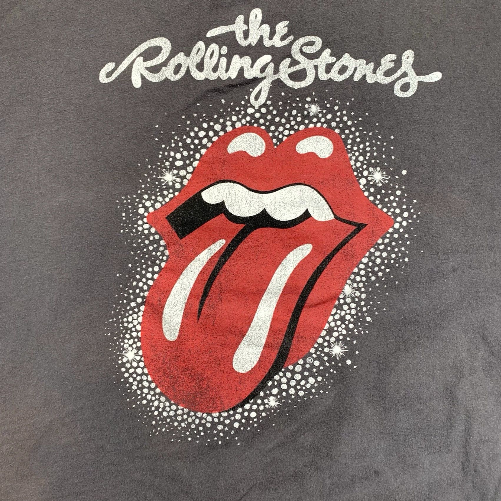 H&M H&M The Rolling Stones Graphic T-Shirt Women’s Medium Faded Gray Crop Big Lips Logo Rock Music Grunge Size M / US 6-8 / IT 42-44 - 2 Thumbnail