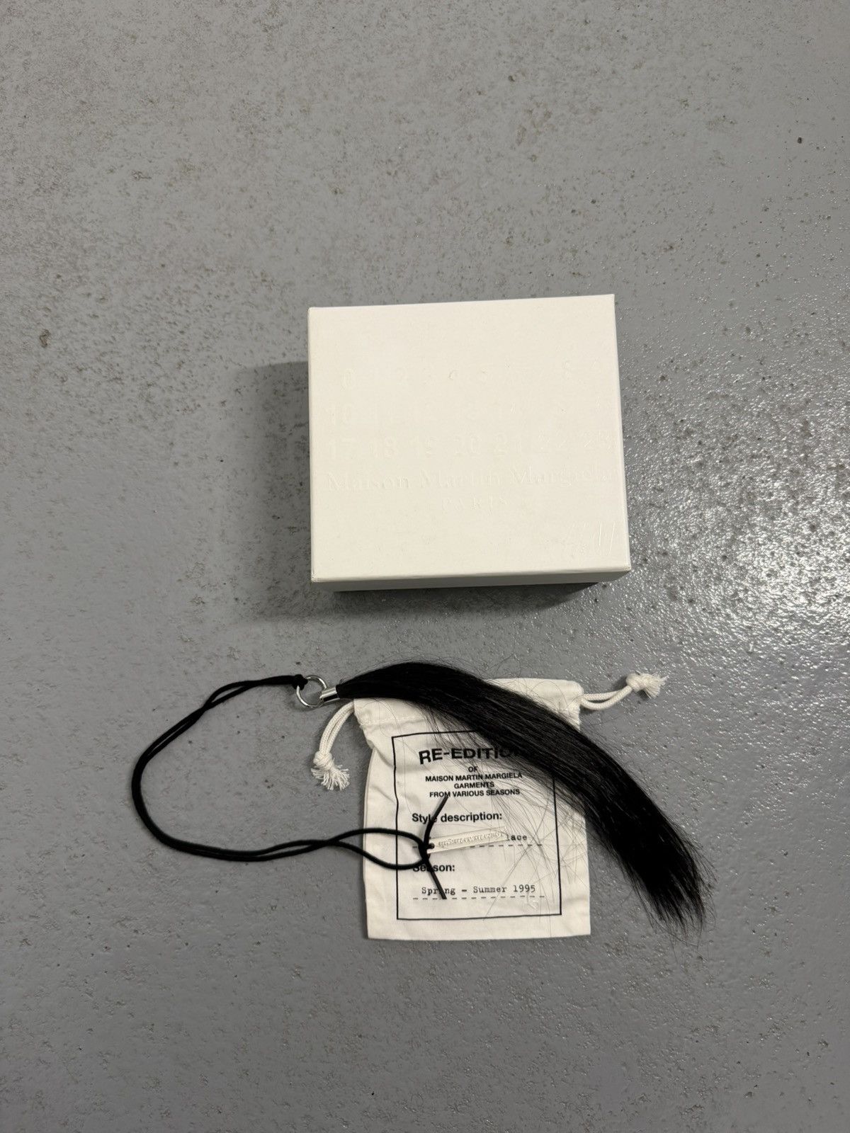 H&M × Maison Margiela Maison Margiela x H&M Re-Edition Black Hair Necklace Size ONE SIZE - 6 Thumbnail