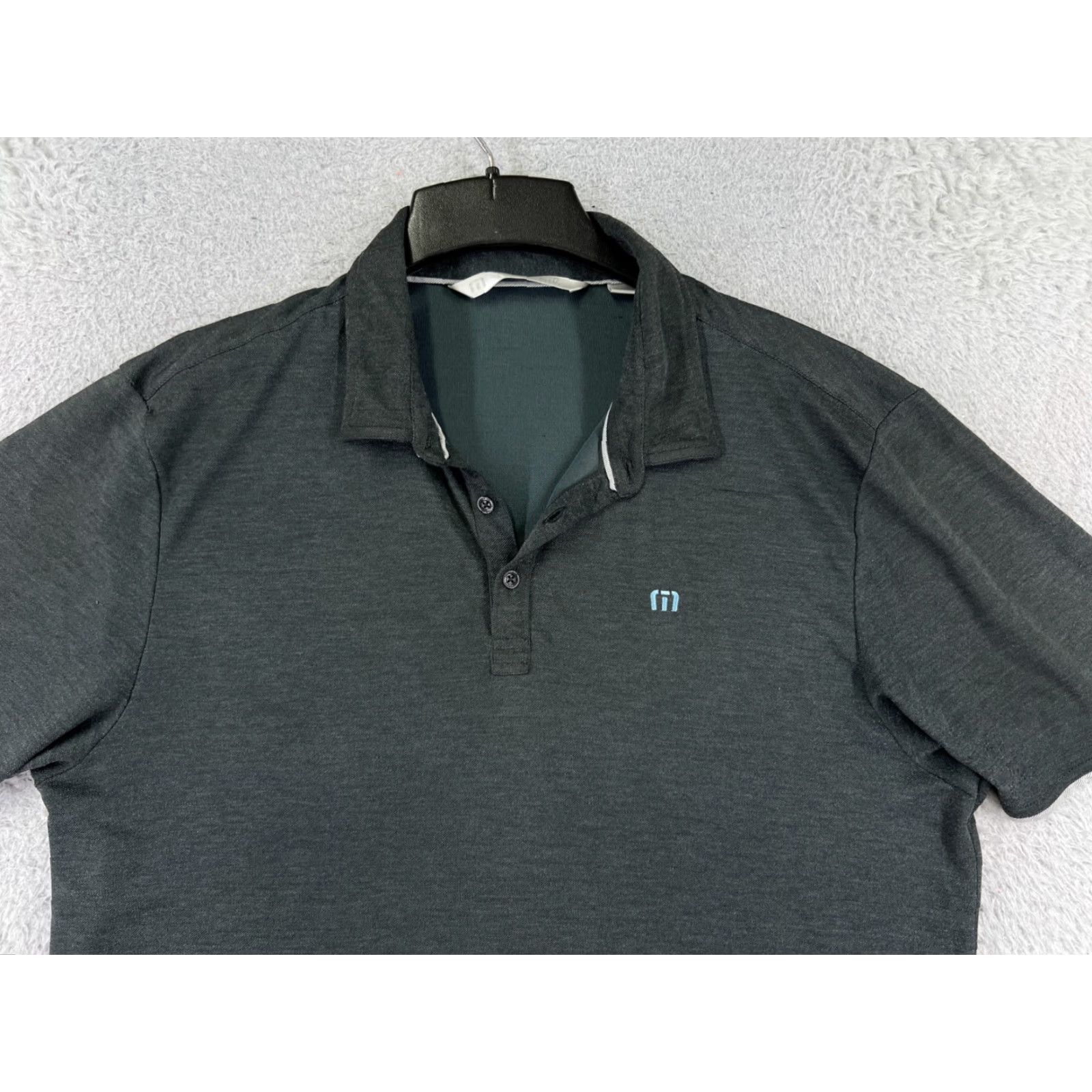 TravisMathew Travis Mathew Polo Shirt Mens L Gray Solid Golf Knit Outdoor Poly Shirt Polo Golf Mens L Gray Solid Size US L / EU 52-54 / 3 - 7 Thumbnail