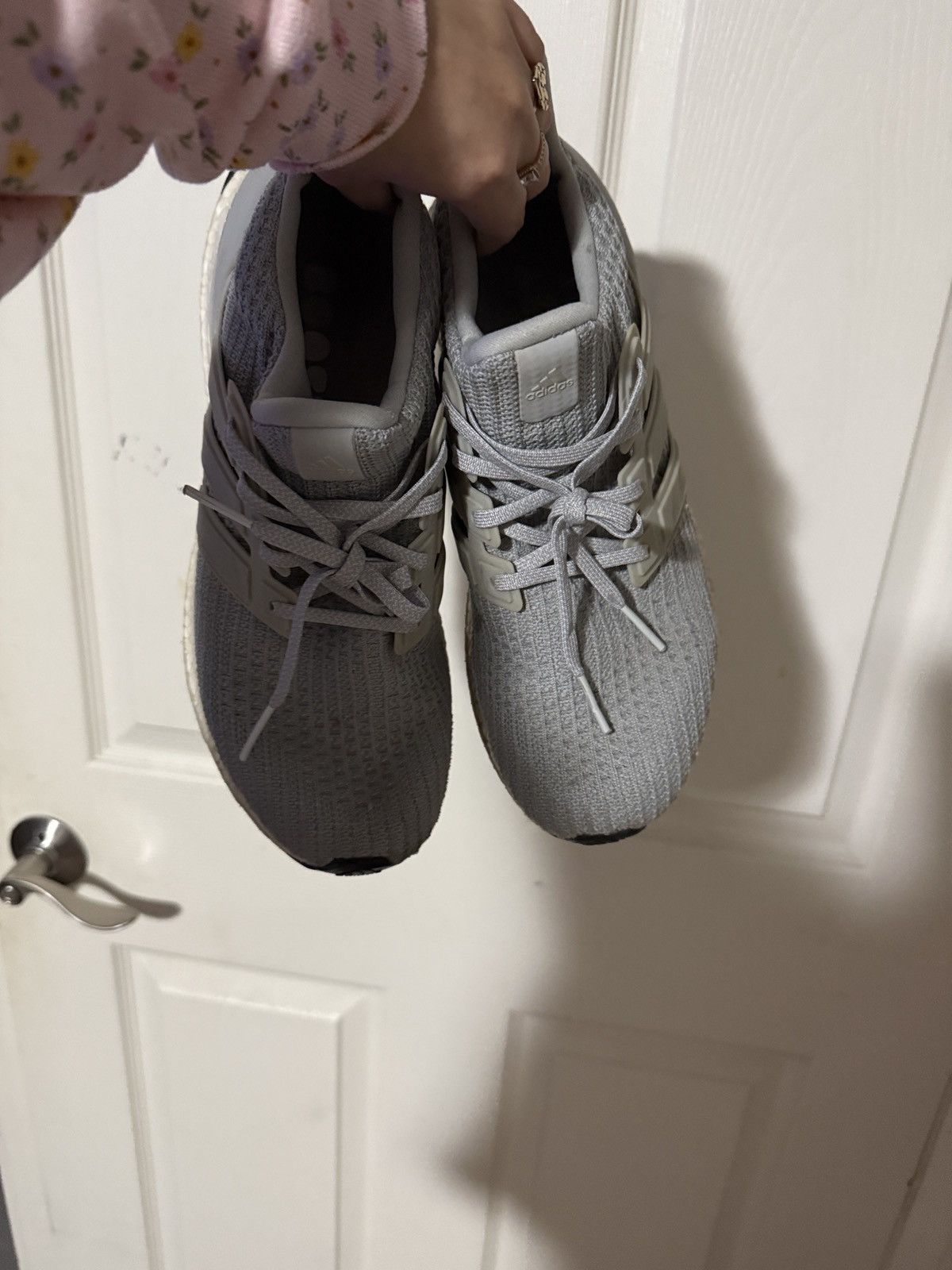 Adidas Adidas Ultra Boost Grey and White Sneakers Size US 10 / EU 43 - 2 Thumbnail