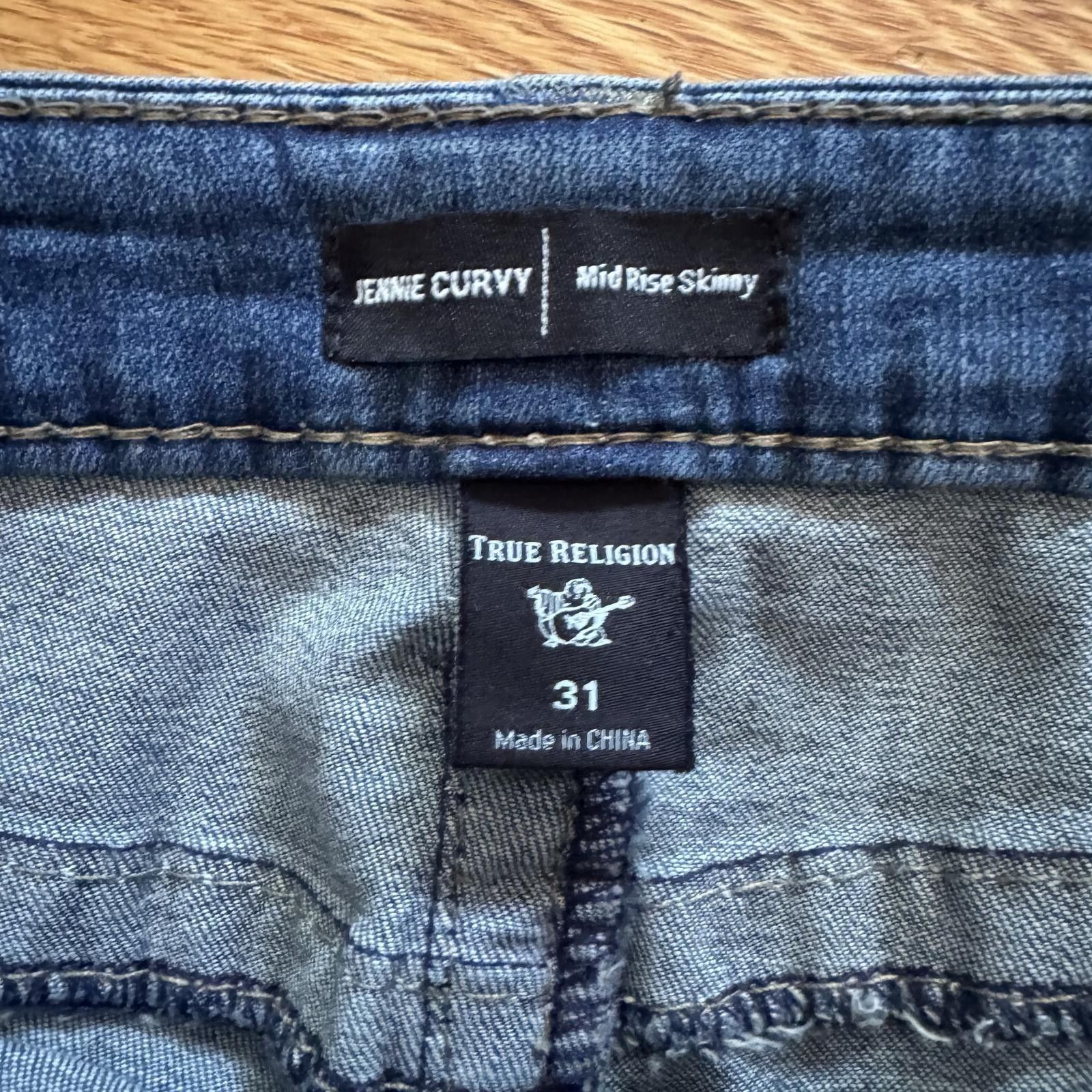 True Religion True Religion Jennie Curvy Mid Rise Skinny Jeans Size 31 Size 31" - 3 Thumbnail