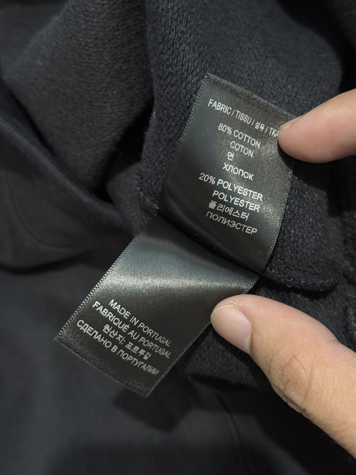 Vetements Controversial Vetements Black Translation Hoodie Size US S / EU 44-46 / 1 - 8 Thumbnail