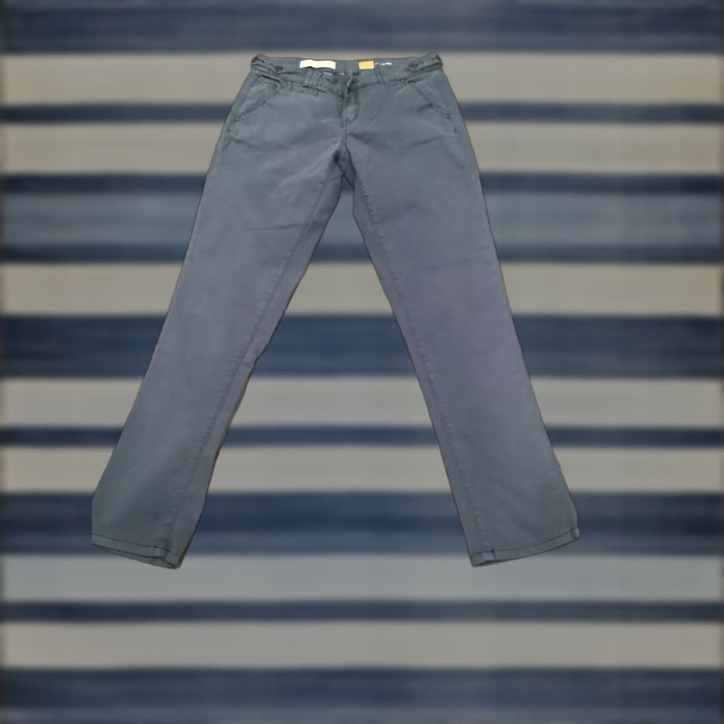 Anthropologie Anthropologie Pilcro & the Letterpress High-Rise Khakis Jeans Women Size 28 Slim Blue Denim Size 28" / US 6 / IT 42 - 1 Thumbnail