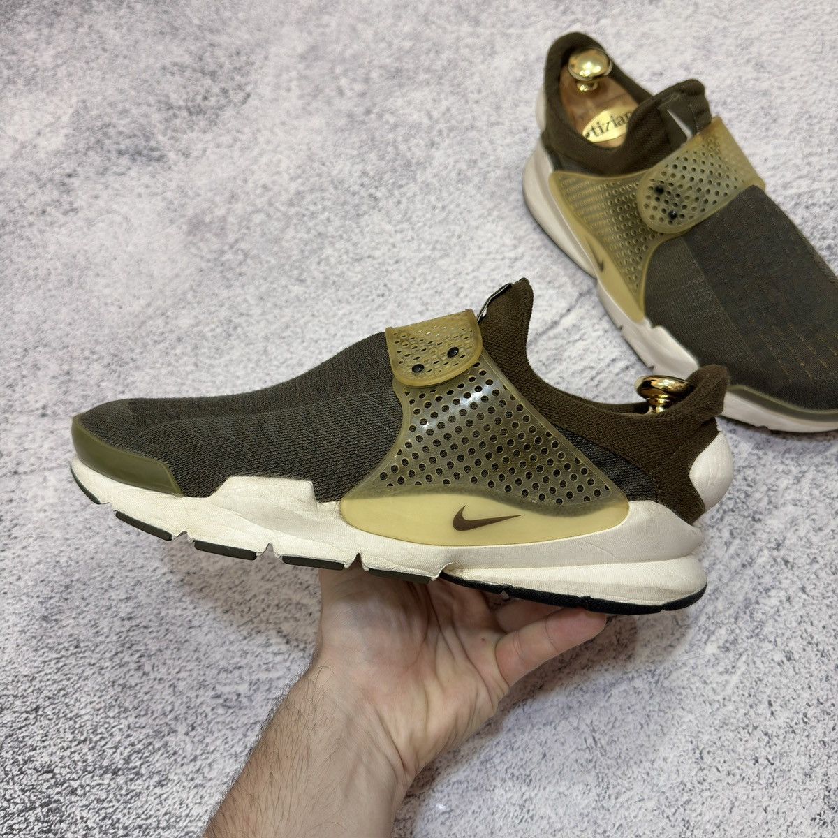 Fragment Design × Nike Nike x Fragment Design Sock Dart SP Dark Loden US9 UK8 Size US 9 / EU 42 - 6 Thumbnail