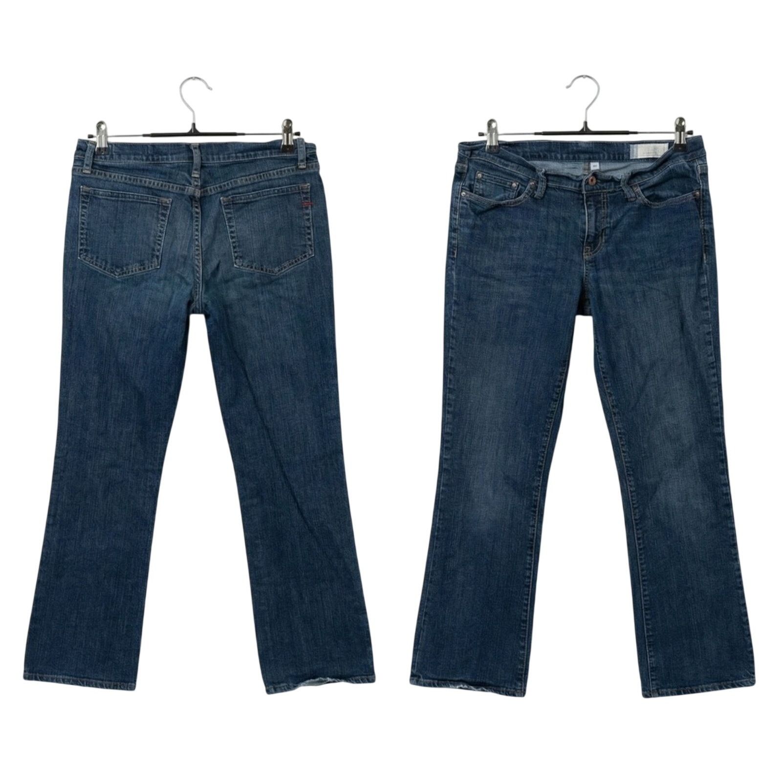 Gap Gap Bootcut Jeans Size 10 Medium Wash Stretch Denim Modern Size 32" / US 10 / IT 46 - 1 Thumbnail