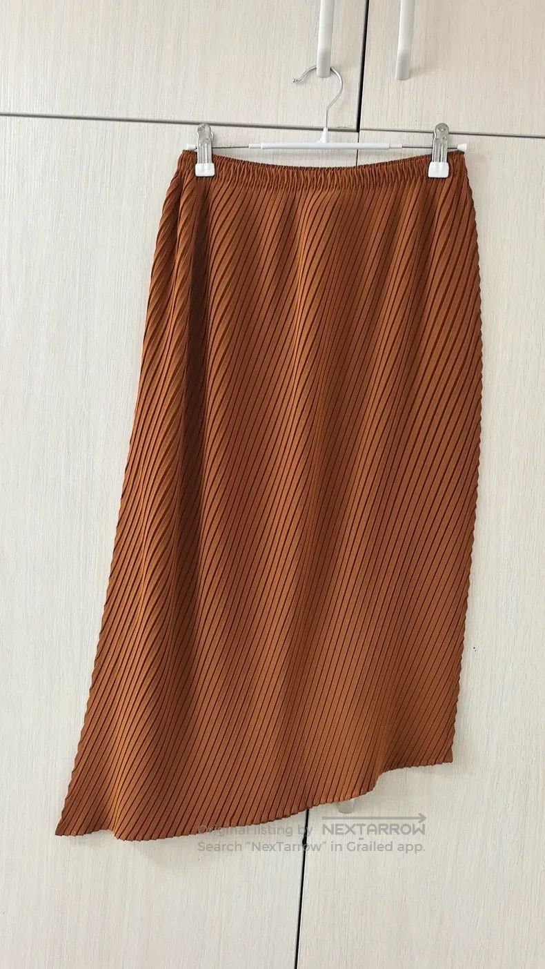 Issey Miyake Issey Miyake Diagonal Stripe Skirt Pumpkin Color Size 25" / US 0 / IT 36 - 4 Thumbnail