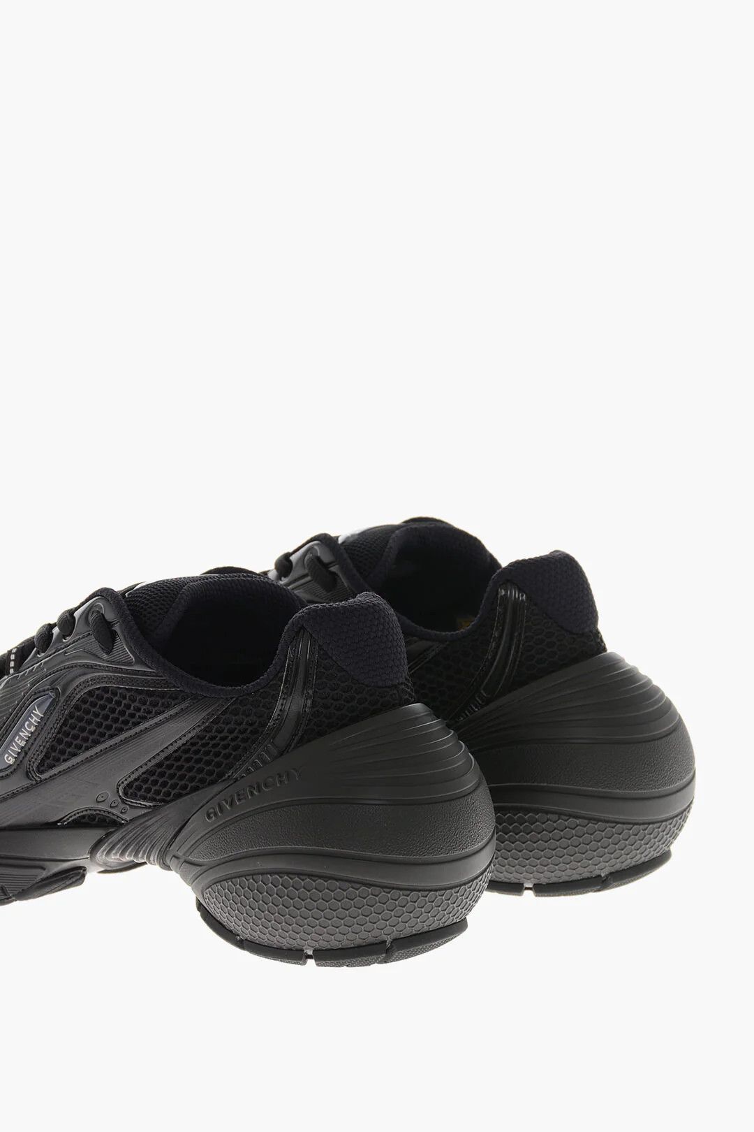 Givenchy og1mm0326 Honeycomb Nylon Low-Top Sneakers in Black Size US 7 / EU 40 - 4 Thumbnail