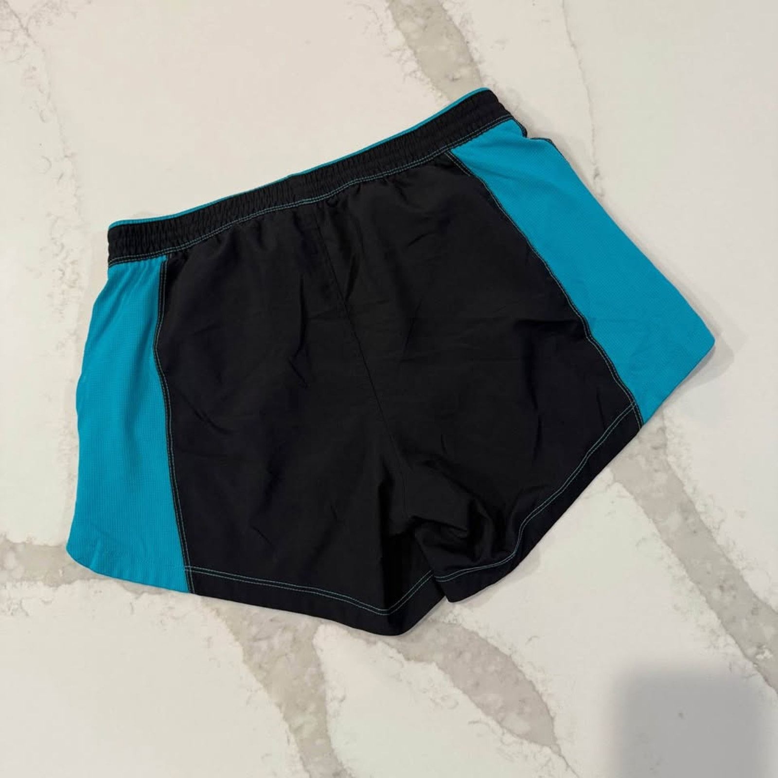 The North Face The North Face Athletic Running Shorts Womens S Black Lined Size 28" / US 6 / IT 42 - 6 Thumbnail