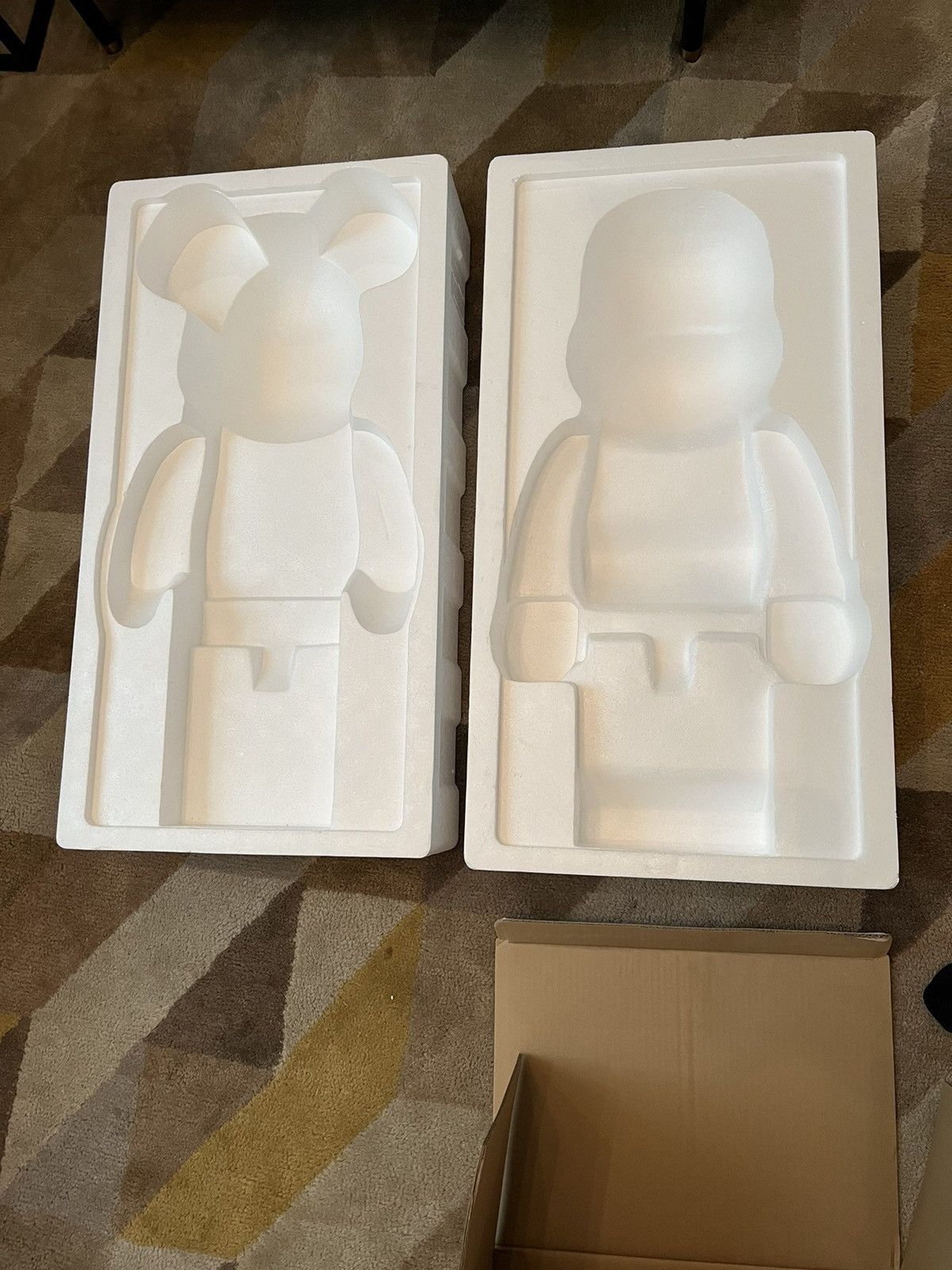 Kaws Kaws x Medicom Bearbrick Original Fake 1000% Companion Black Size ONE SIZE - 9 Thumbnail