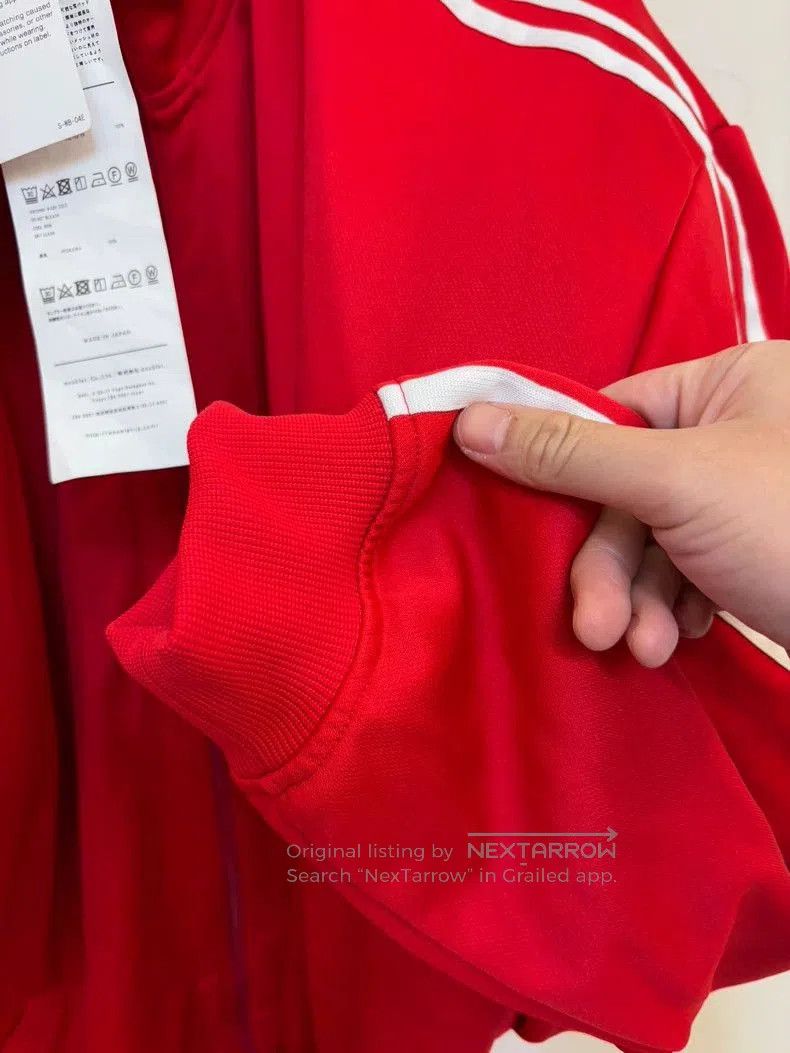 Doublet doublet shoulder padded sweatshirt. Size US L / EU 52-54 / 3 - 5 Thumbnail