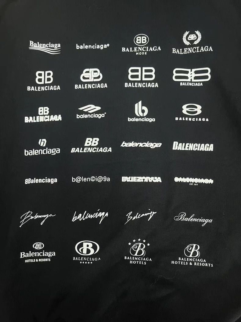 Balenciaga Balenciaga Monogram logo printed long-sleeve sweatshirt Size US XS / EU 42 / 0 - 3 Thumbnail