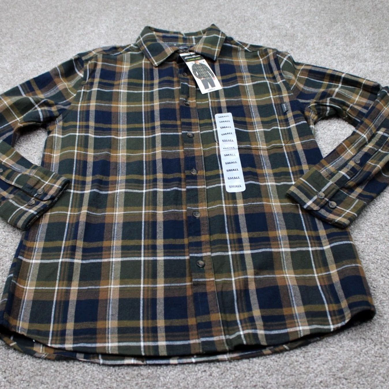 Eddie Bauer Eddie Bauer Flannel Shirt Men Short? No, use Size S: Eddie Bauer Flannel Shirt Green Plaid L/S Button-Up 100% Cotton Adult Small Regular Fits Mens Size US S / EU 44-46 / 1 - 2 Thumbnail