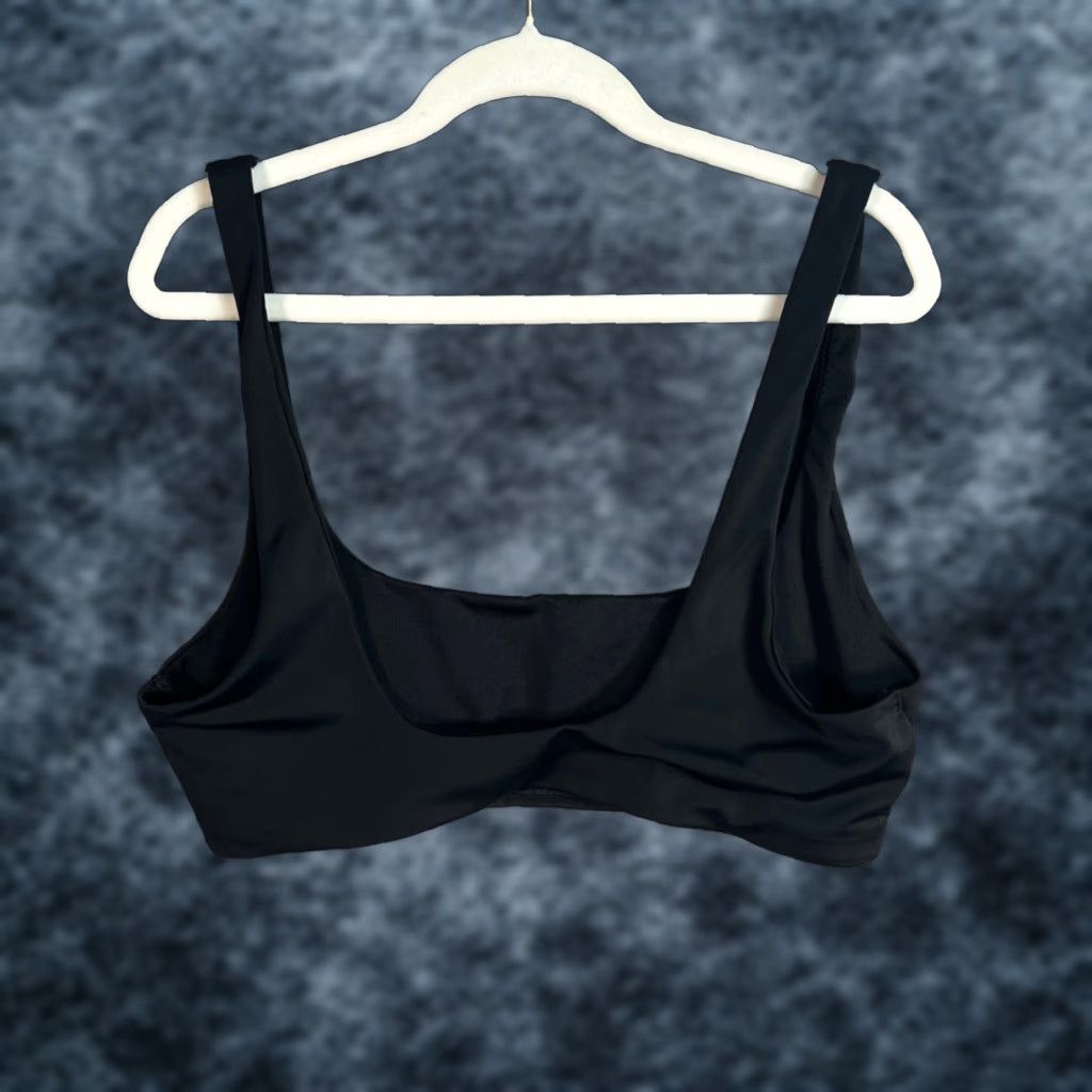 Weekday Weekday Bikini Top Womens Small Black Polyamide Elastane Blend Sand Texture Solid Shirt Bikini Top Womens Small Black Polyamide Elastane Blend Size S / US 4 / IT 40 - 1 Thumbnail