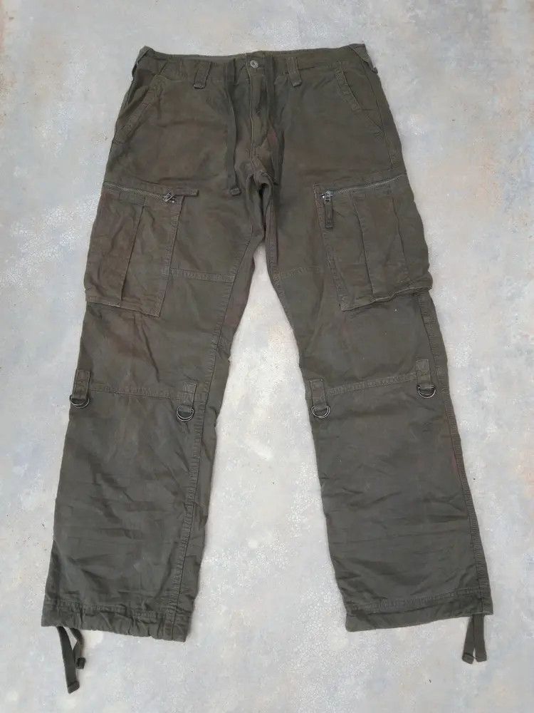 Japanese Brand Vintage Japanese Uniqlo Cargo Pants 32x30 Size US 32 / EU 48 - 1 Thumbnail