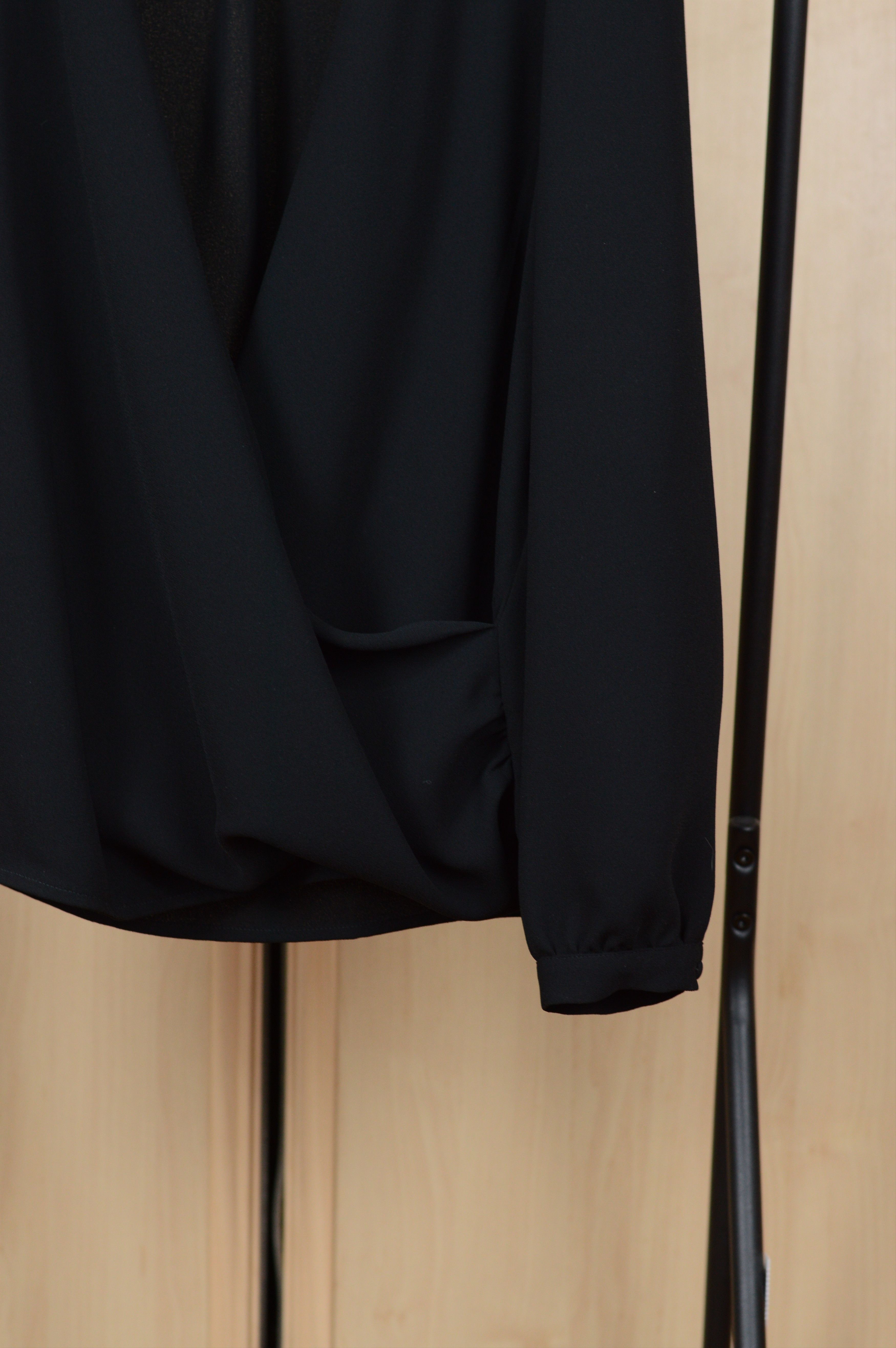 Sezane Sezane Black Blouse Size L / US 10 / IT 46 - 2 Thumbnail