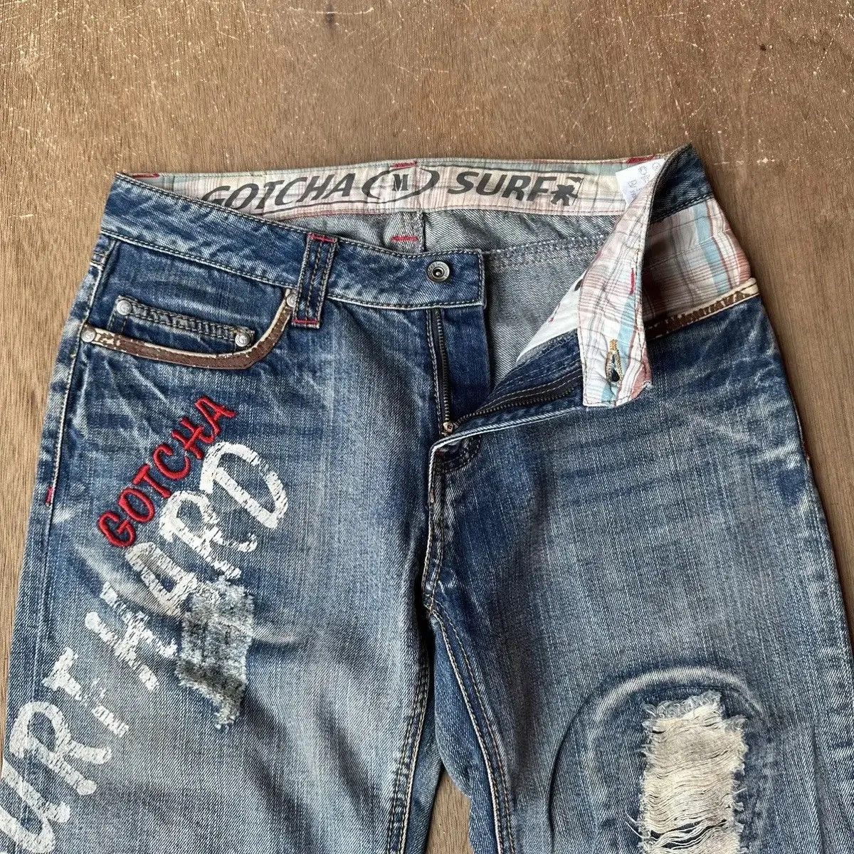 Gotcha STEALS💥VINTAGE GOTCHA SURF JEAN RIPPED VERY RARE DENIM PANT Size US 30 / EU 46 - 8 Thumbnail