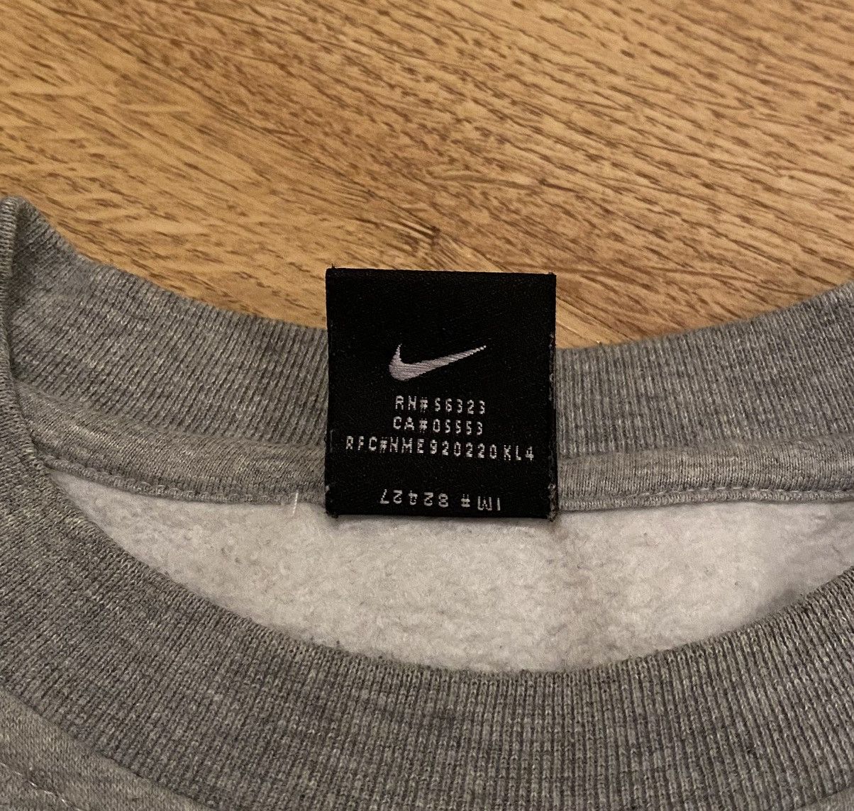 Nike Nike Big Logo Sweatshirt x Vintage x Streetwear Size US M / EU 48-50 / 2 - 5 Thumbnail