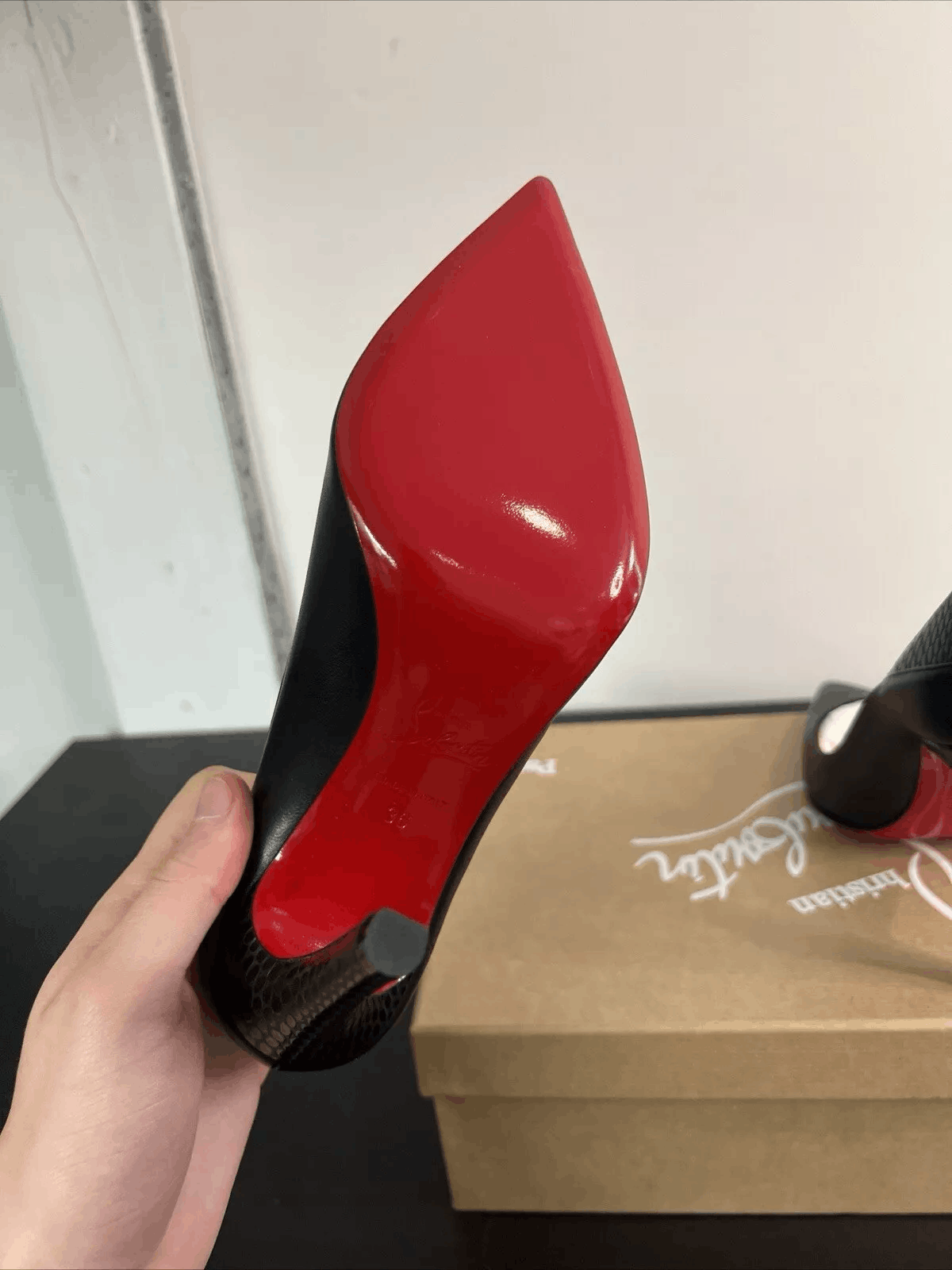 Christian Louboutin Christian Louboutin Masstricht Pump 100 Nappa Black UK 3 Size US 5.5 / IT 35.5 - 5 Thumbnail