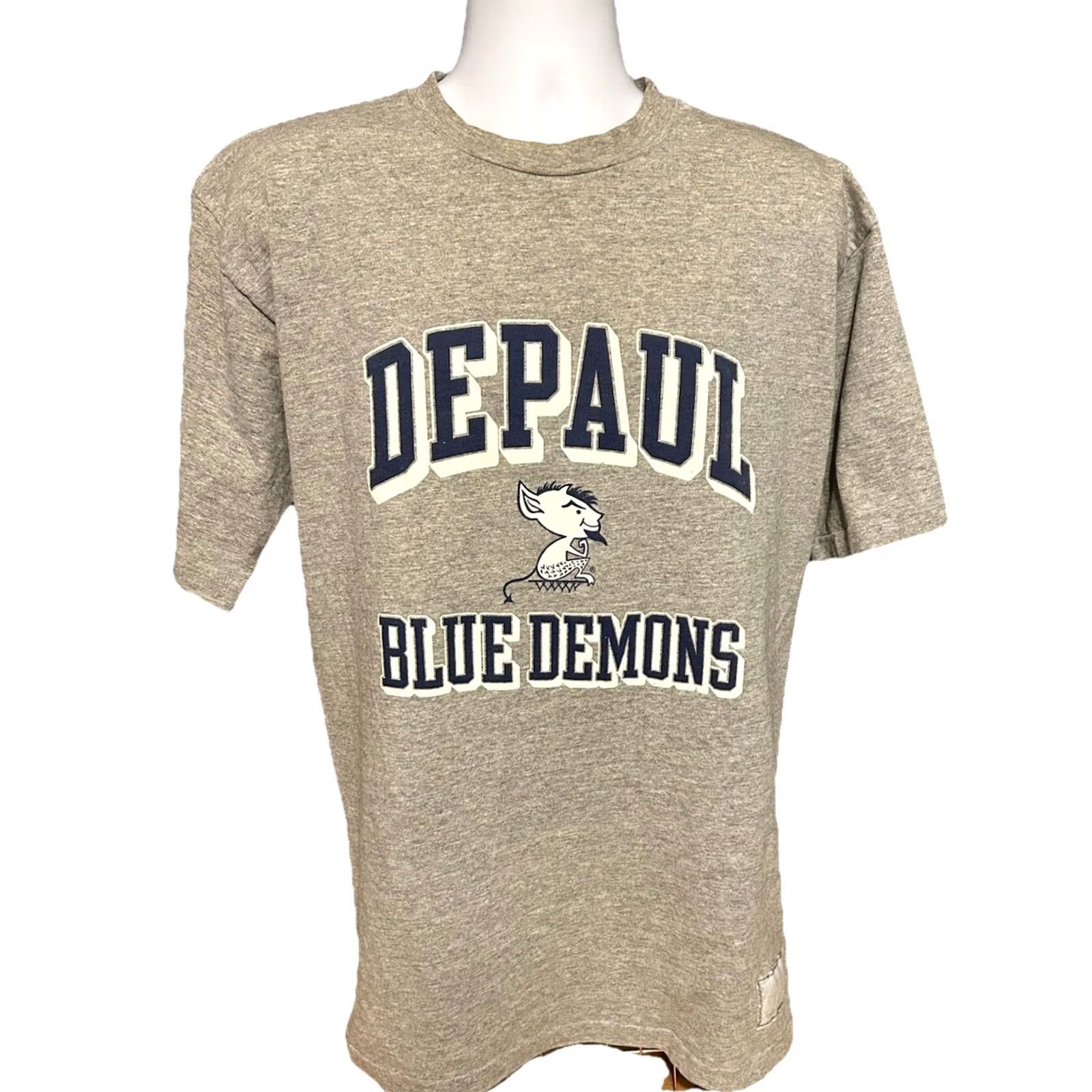 Russell Athletic VTG DePaul University Blue Demons Shirt Men XL Heather Gray Short Sleeve USA Size US XL / EU 56 / 4 - 2 Thumbnail