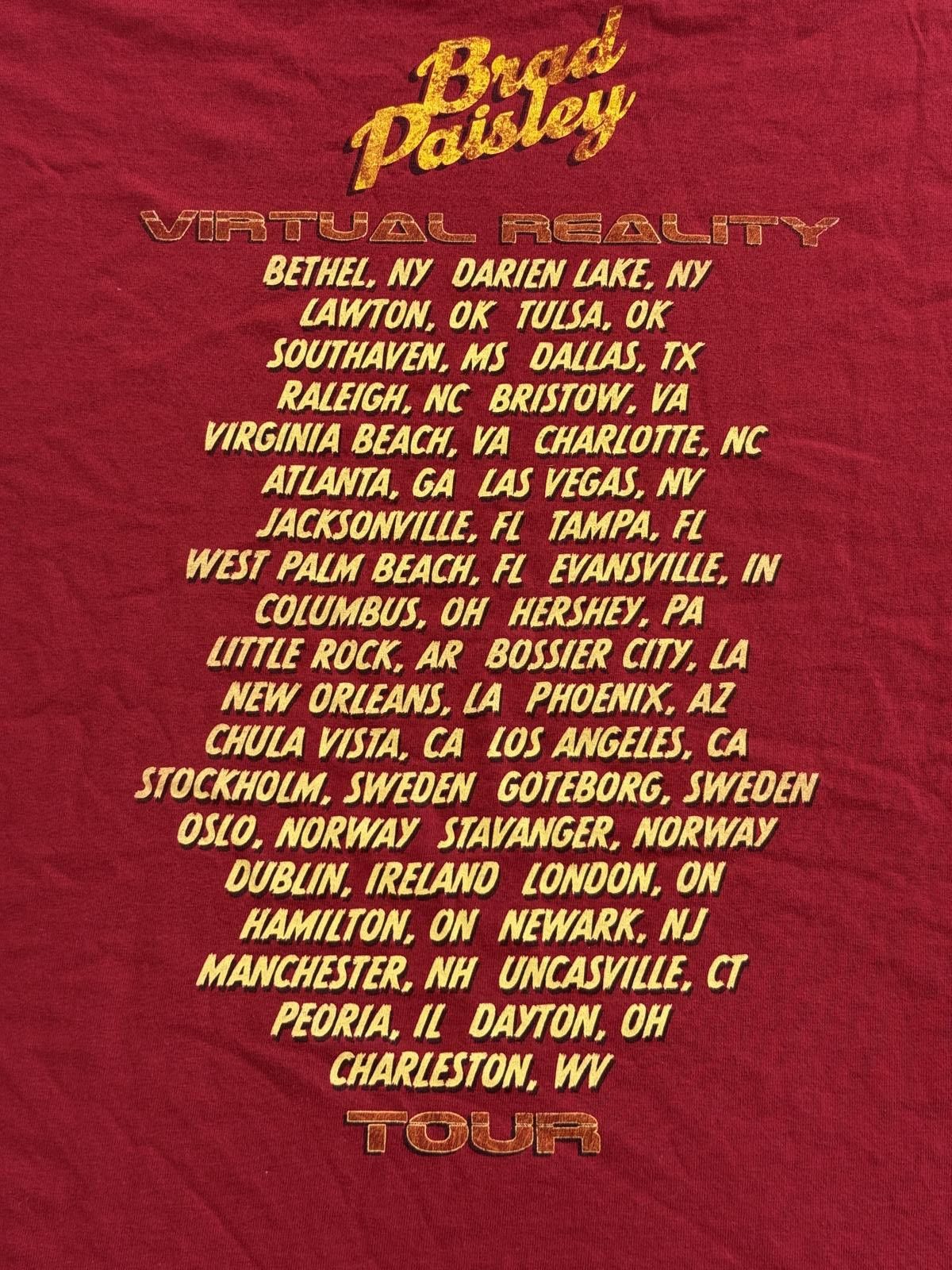 Gildan Brad Paisley T-shirt Virtual Reality Tour 2012 Tee XL Size US XL / EU 56 / 4 - 5 Thumbnail