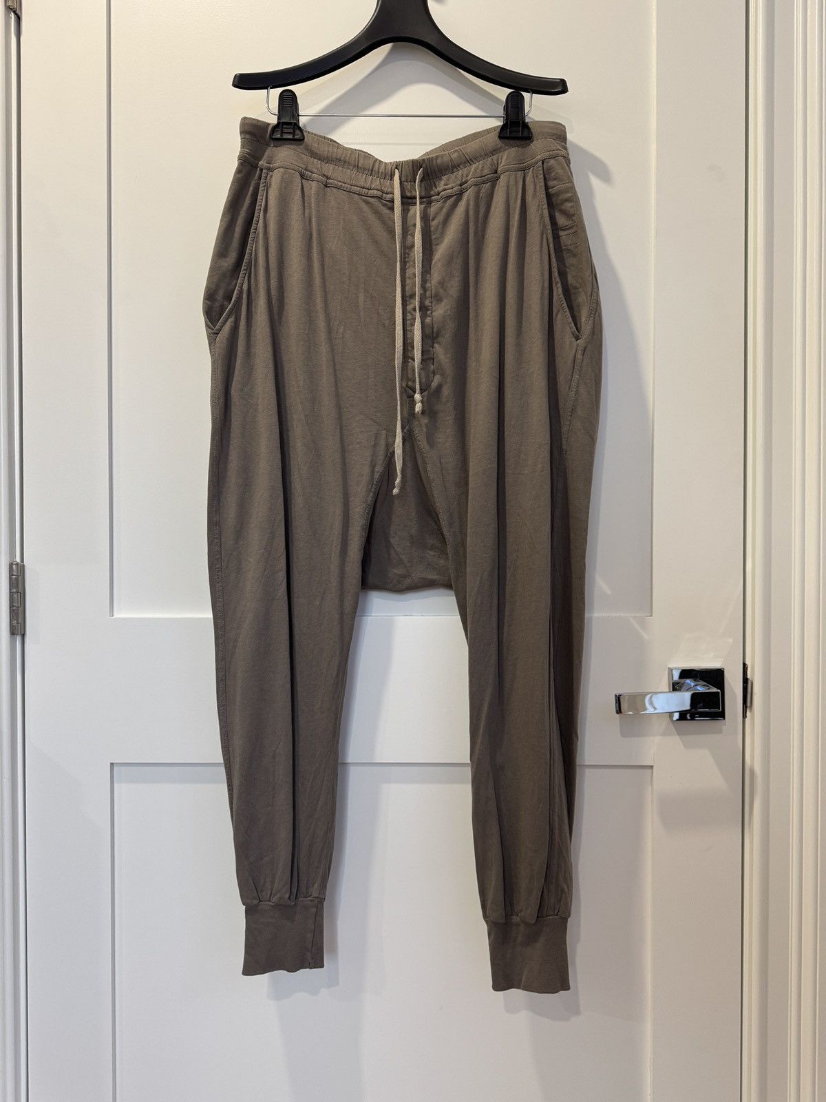 Rick Owens Drkshdw Rick Owens Drkshdw grey prisoner drawstring lounge pants Size US 32 / EU 48 - 1 Thumbnail