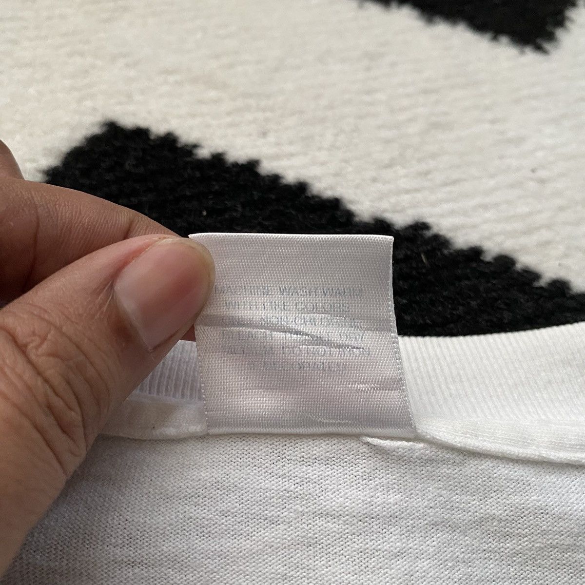 Supreme Supreme logo box gucci t shirt Size US XL / EU 56 / 4 - 5 Thumbnail