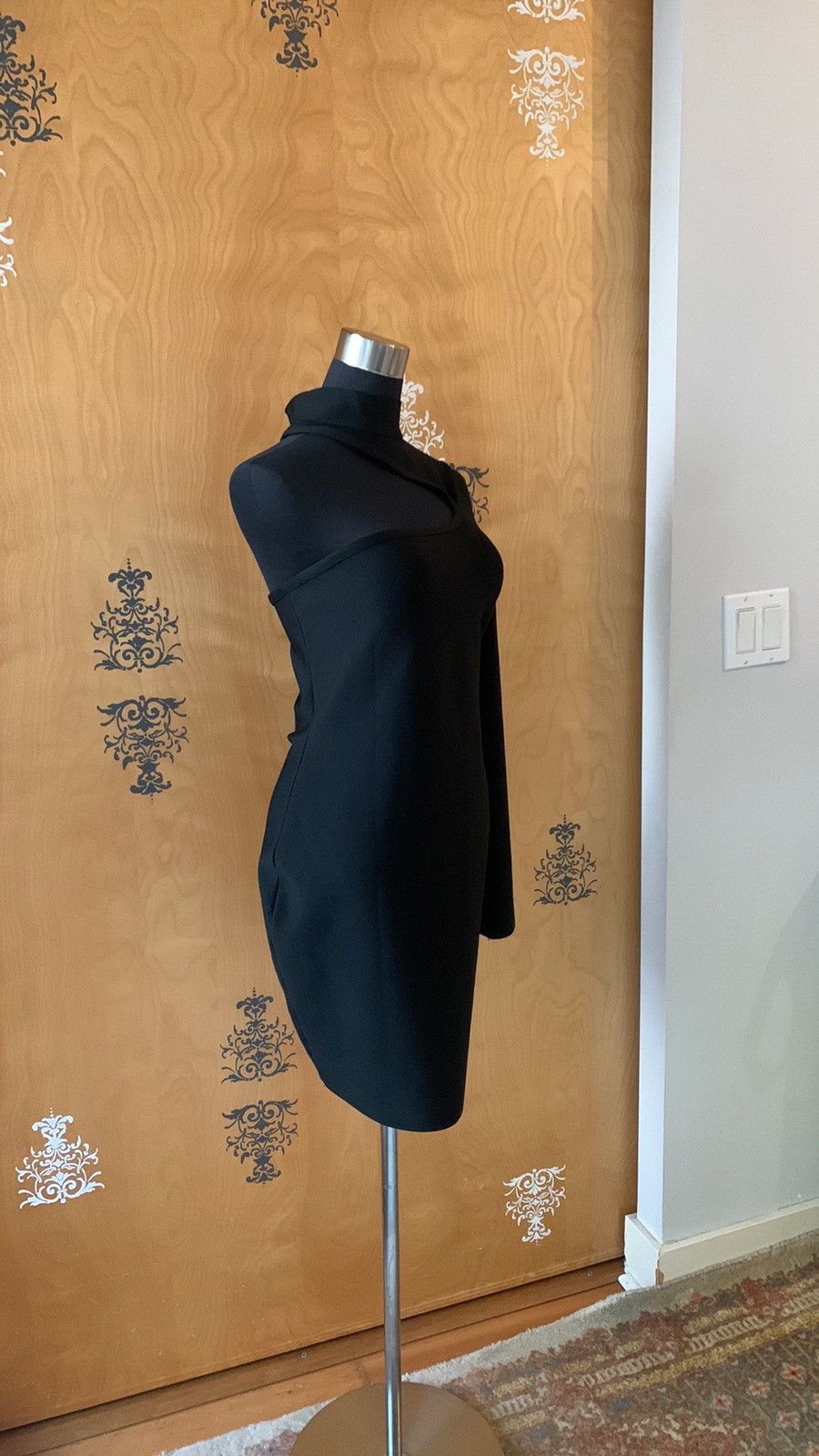 Designer NEW One Shoulder Midi Asymmetrical Dress in Black Size M / US 6-8 / IT 42-44 - 18 Thumbnail