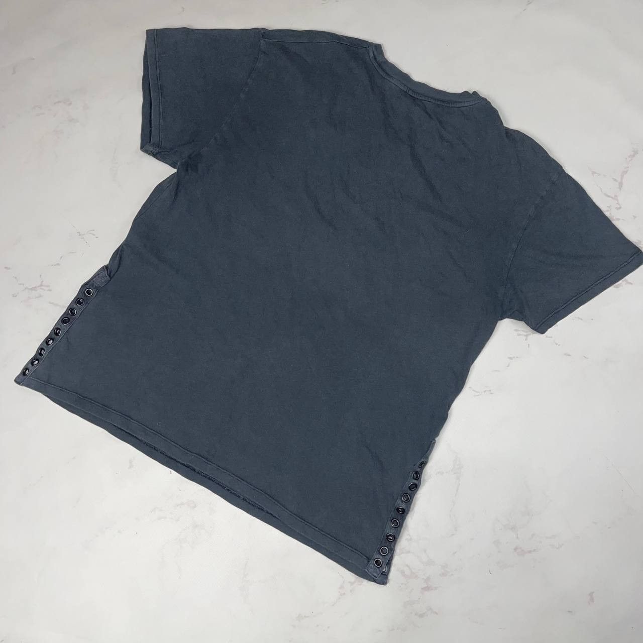 Vintage Vintage x Band tee Pink Floyd Tshirt Size L Unisex Size US L / EU 52-54 / 3 - 10 Thumbnail
