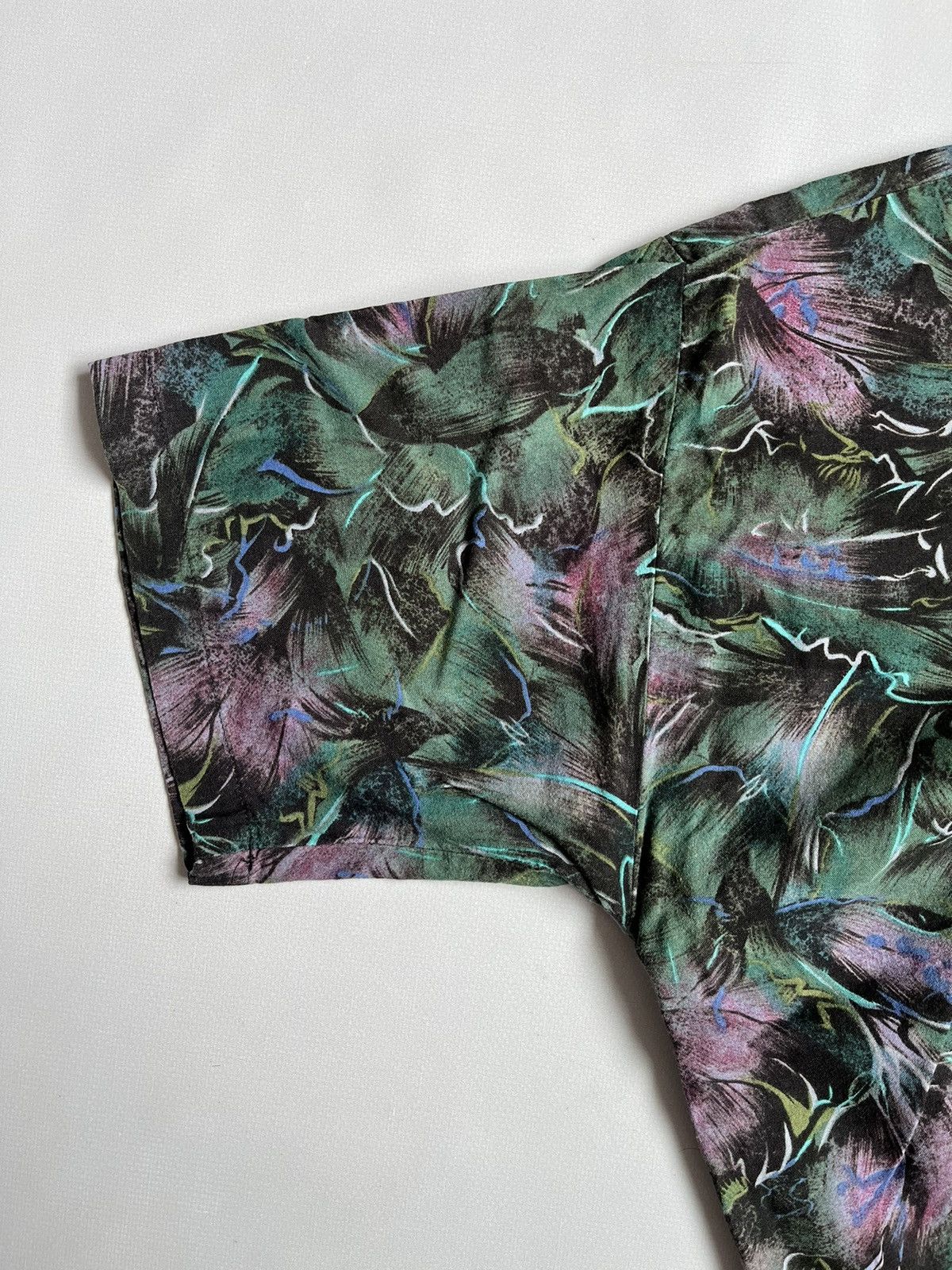Towncraft Vintage 90s Towncraft Floral Rayon Usa Made Hawaiian Shirt Size US XL / EU 56 / 4 - 13 Thumbnail
