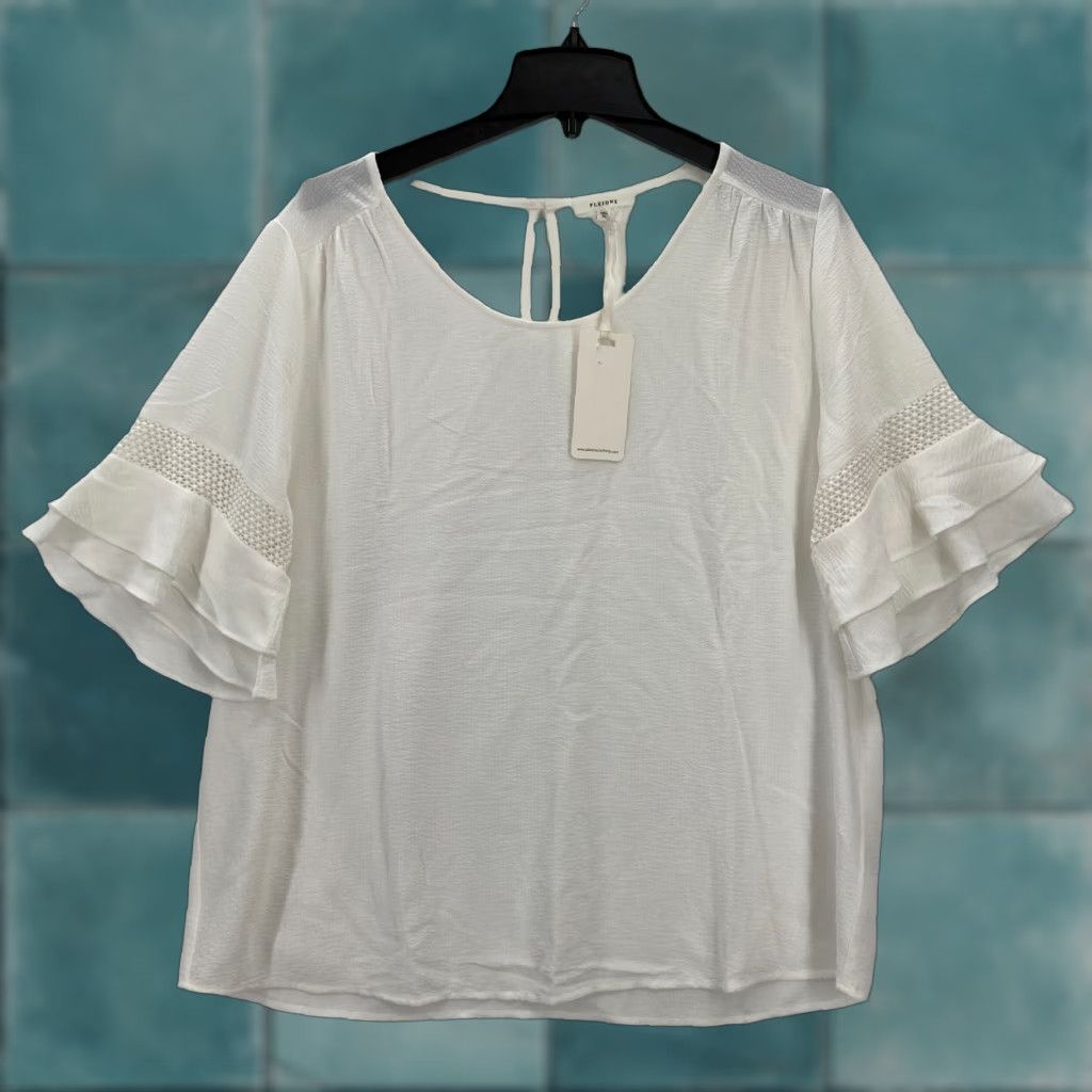 Vintage Pleione Blouse Women's White XL Ruffle Sleeve Crochet Detail Keyhole Feminine Size XL / US 12-14 / IT 48-50 - 1 Thumbnail